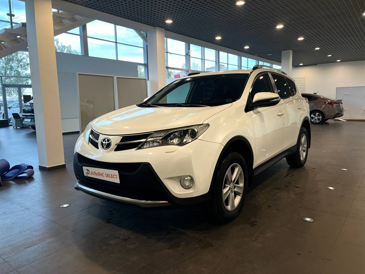 TOYOTA RAV4