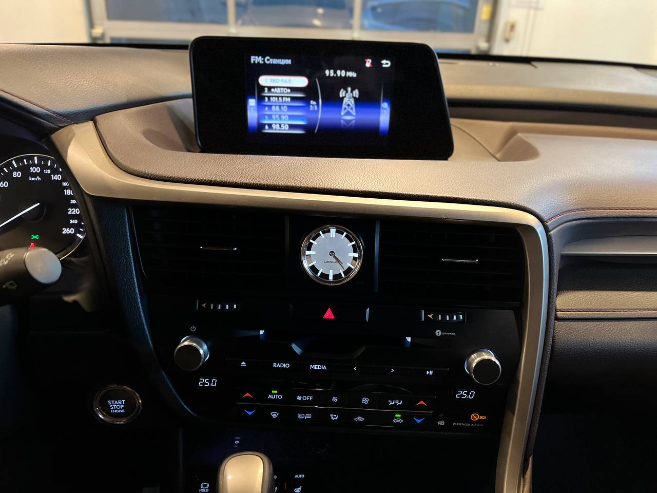 LEXUS RX200