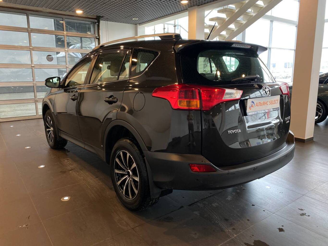 TOYOTA RAV4