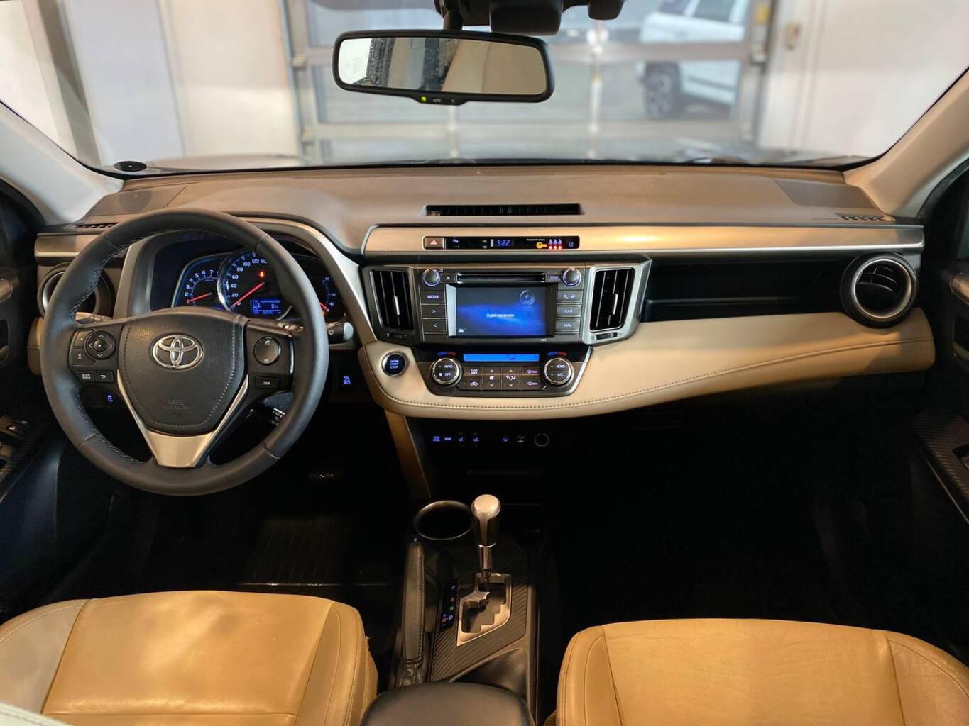 TOYOTA RAV4