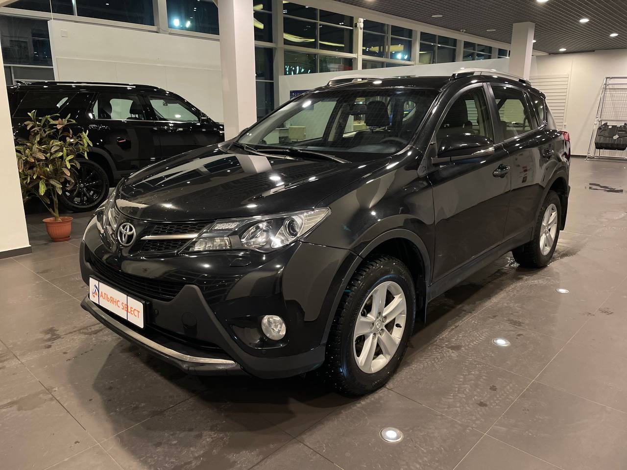 TOYOTA RAV4