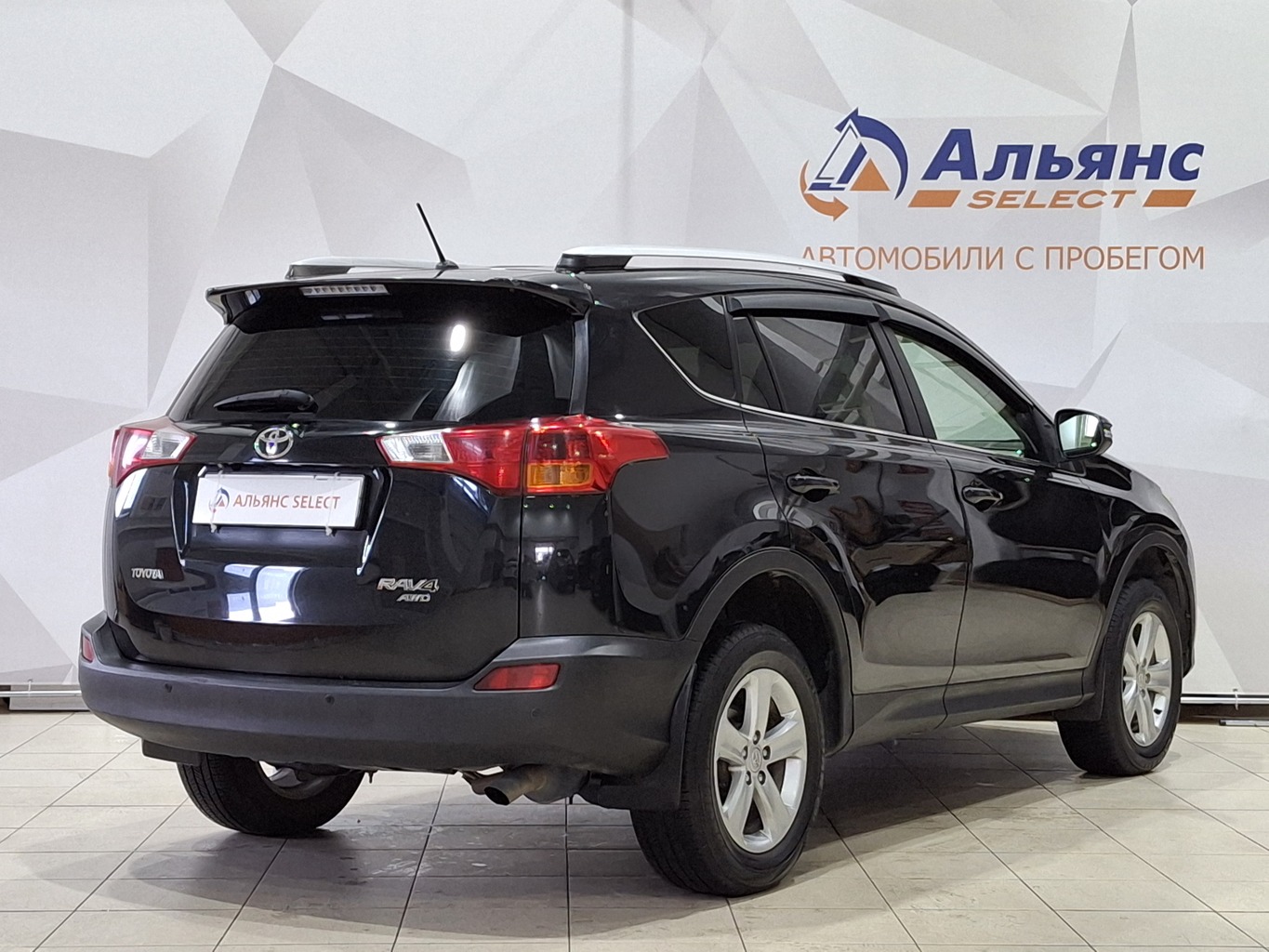 TOYOTA RAV4