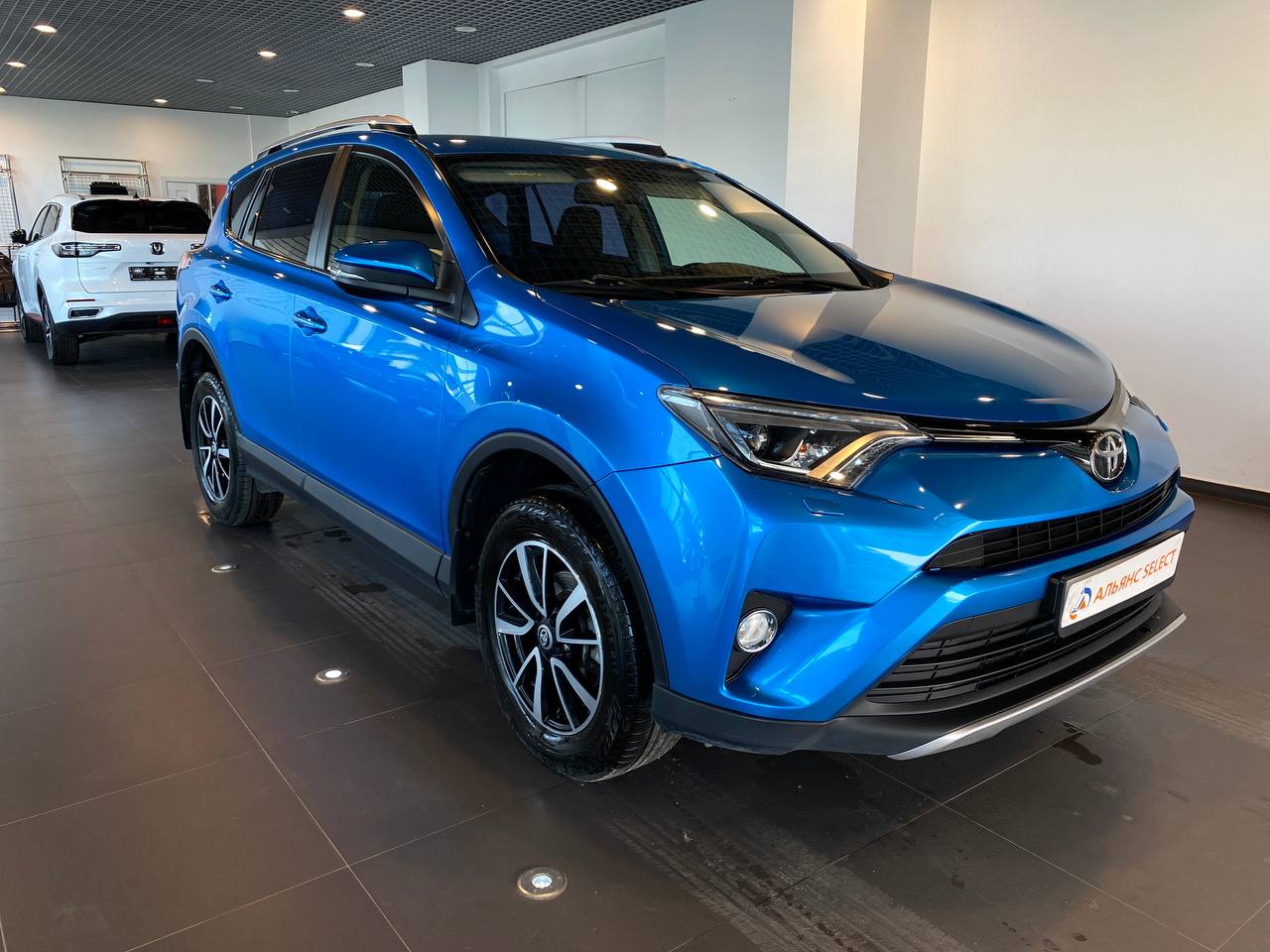 TOYOTA RAV4
