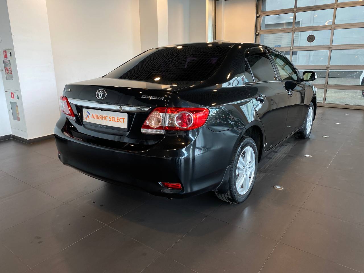 TOYOTA COROLLA