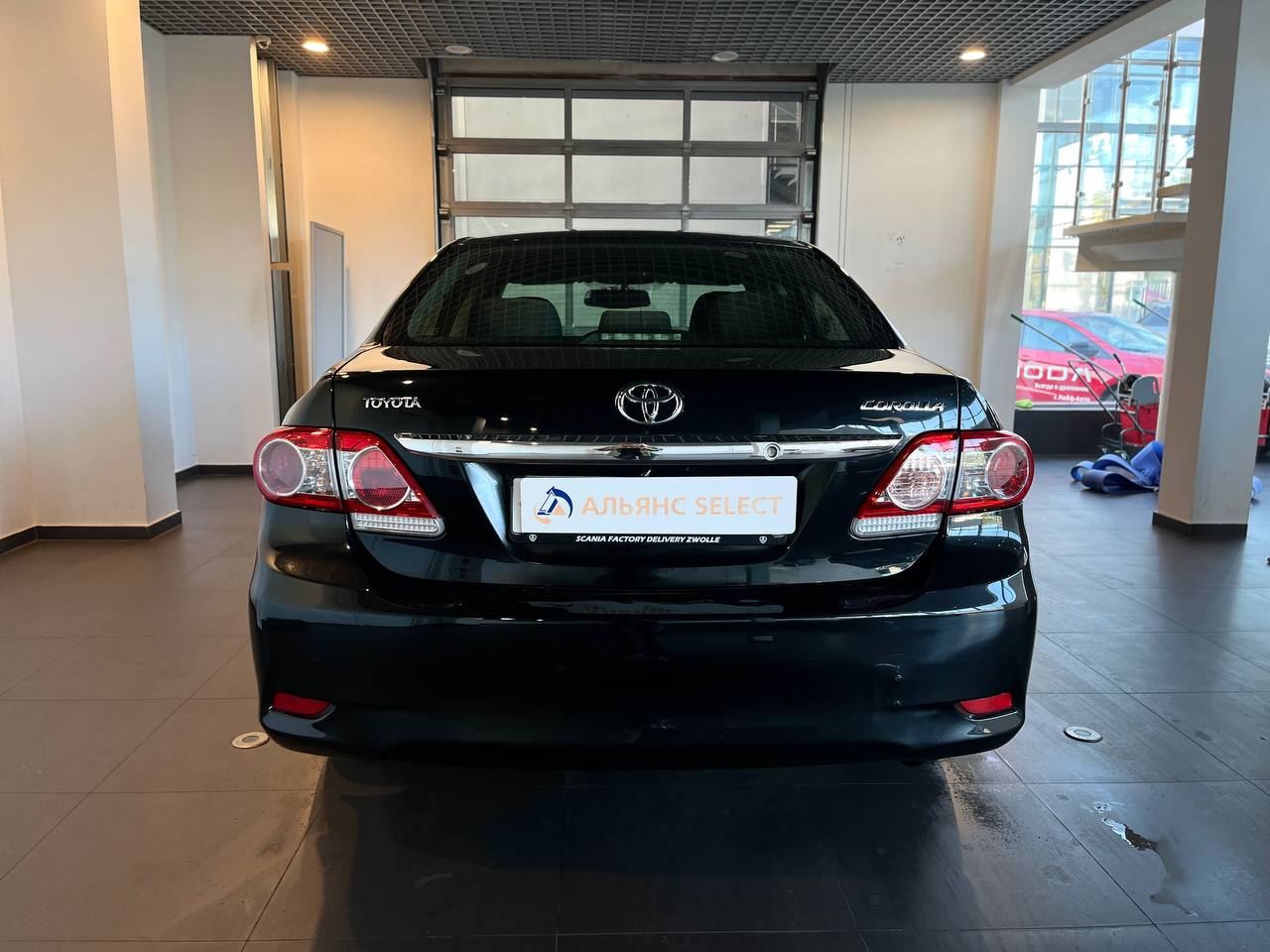 TOYOTA COROLLA