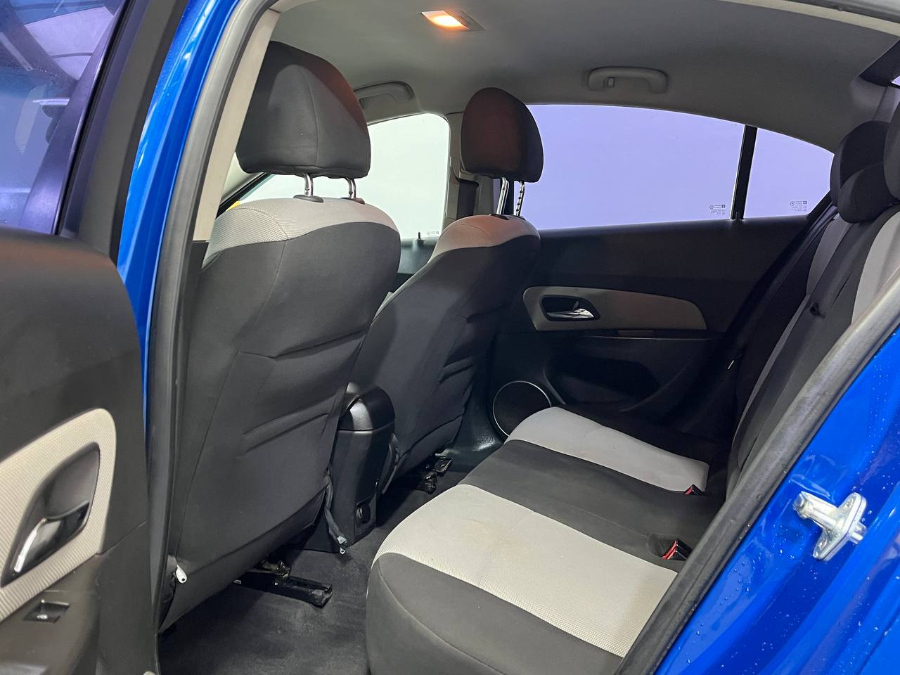 CHEVROLET CRUZE