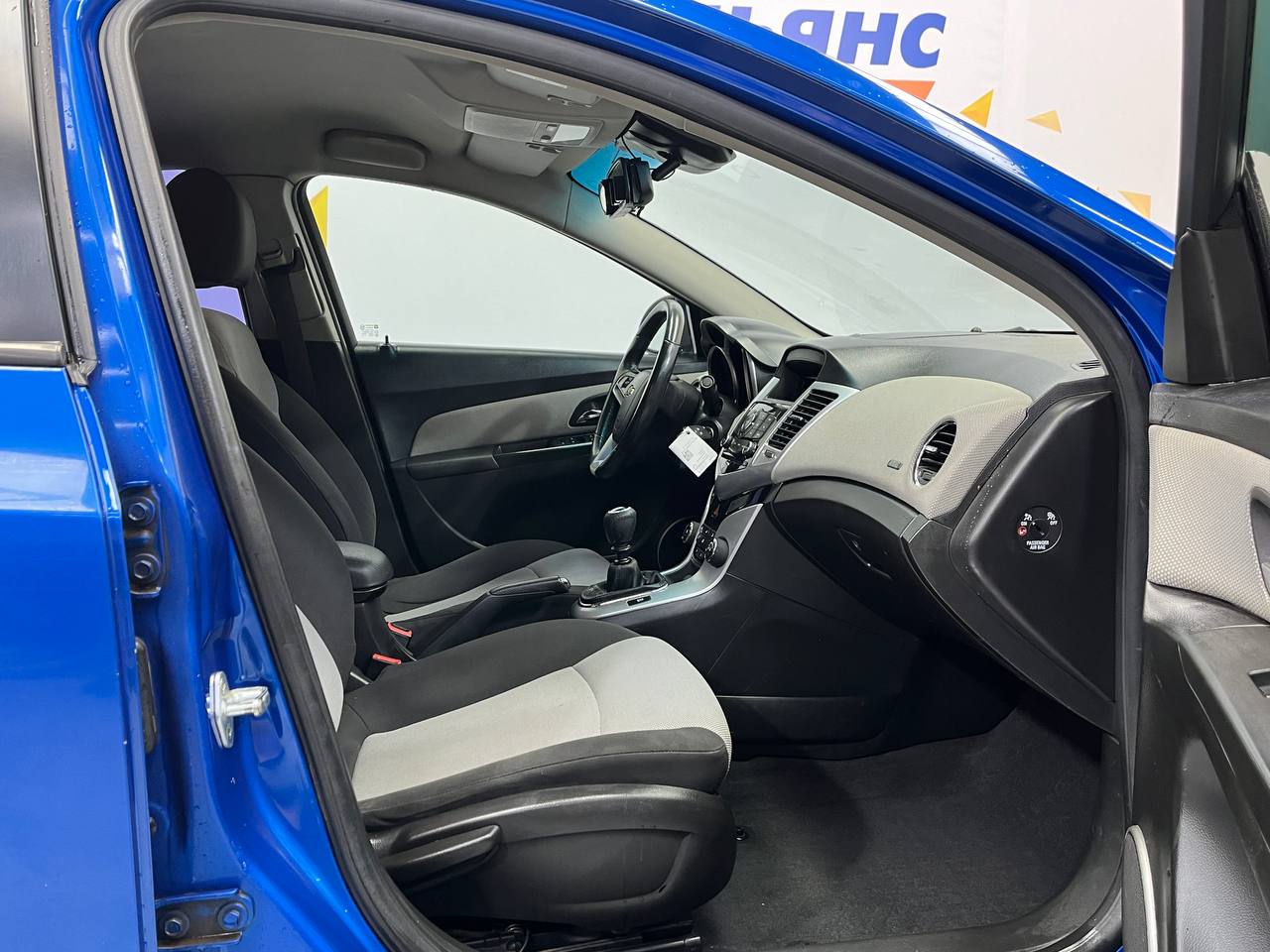 CHEVROLET CRUZE