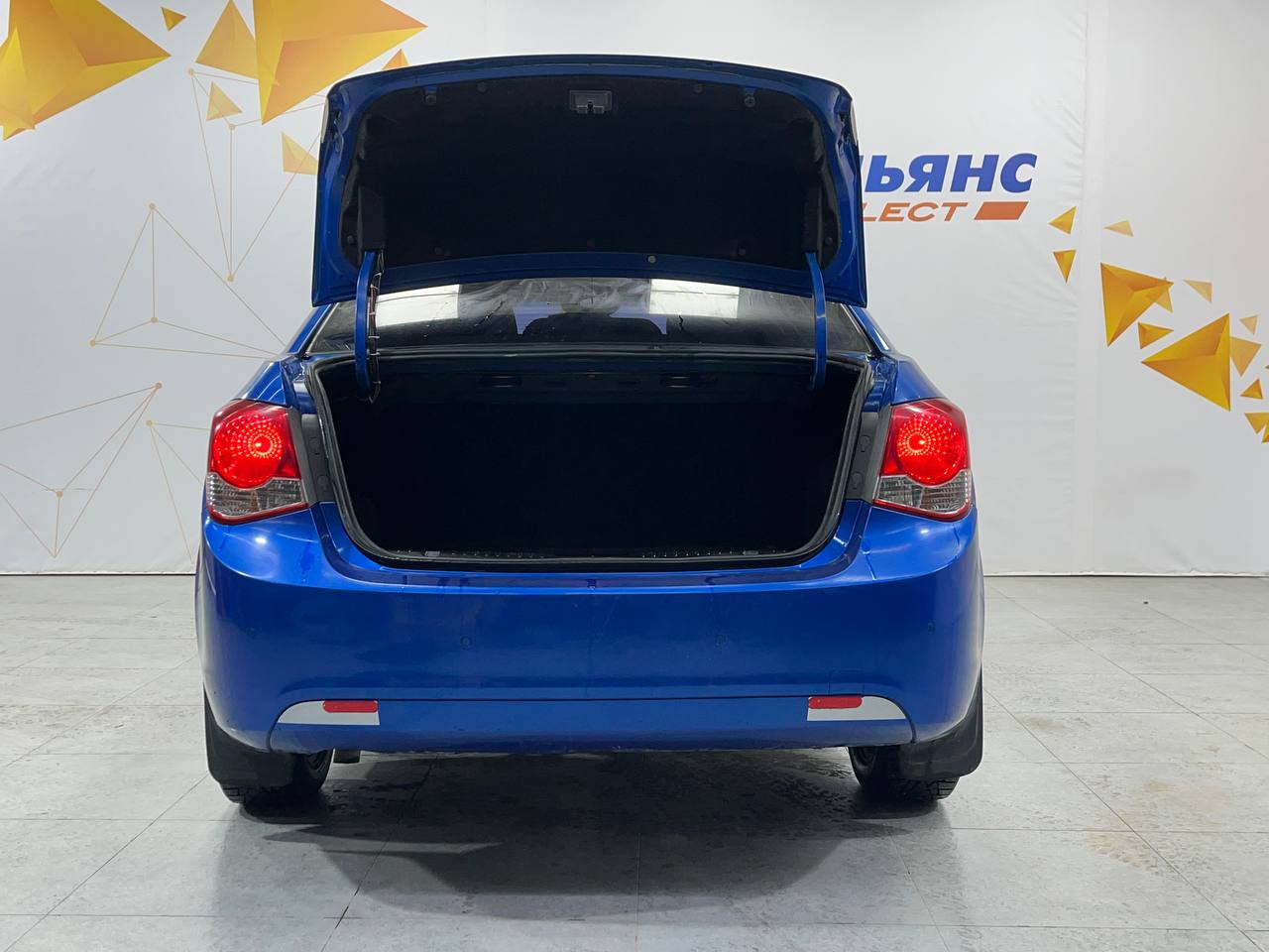 CHEVROLET CRUZE