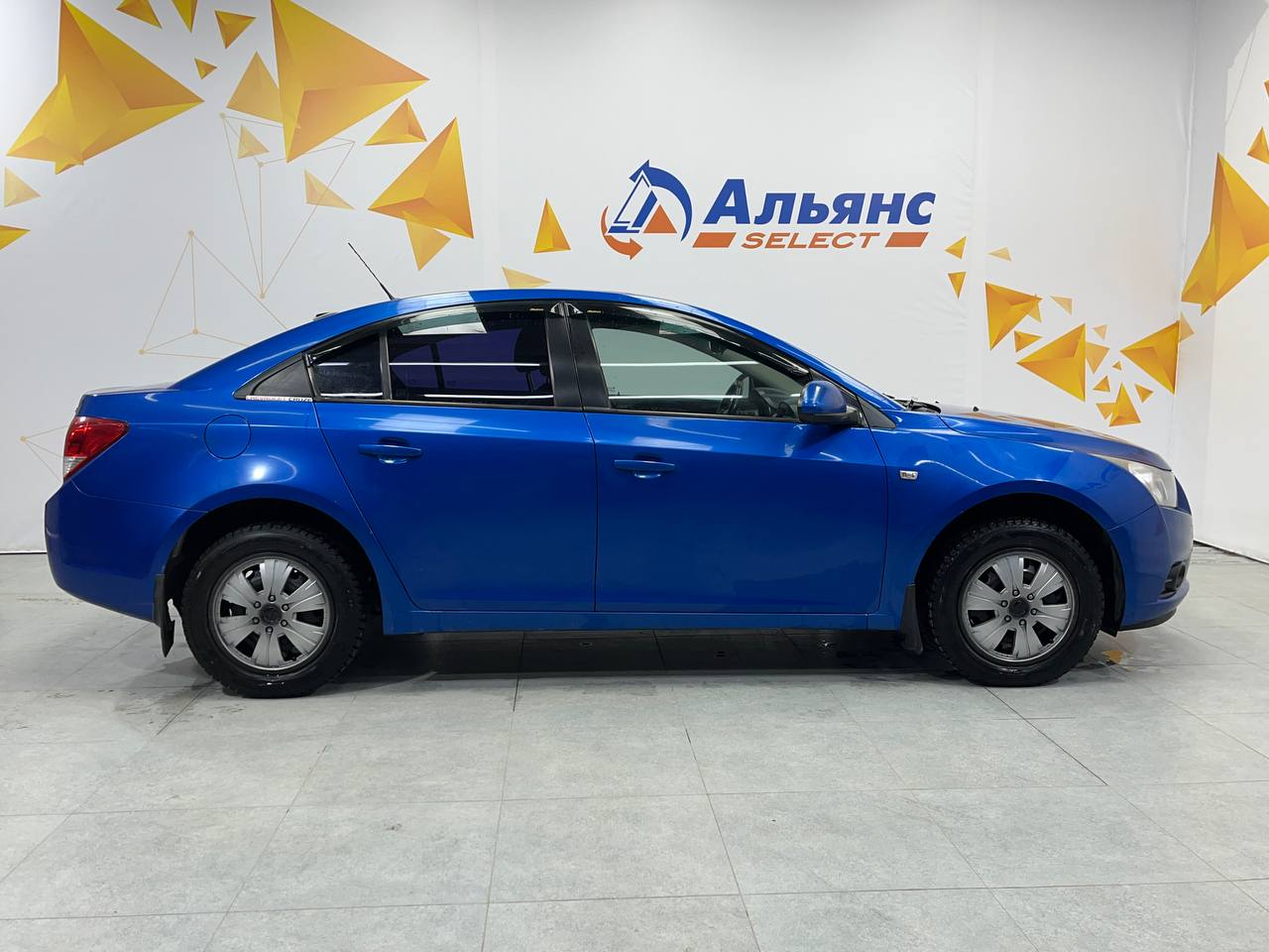 CHEVROLET CRUZE