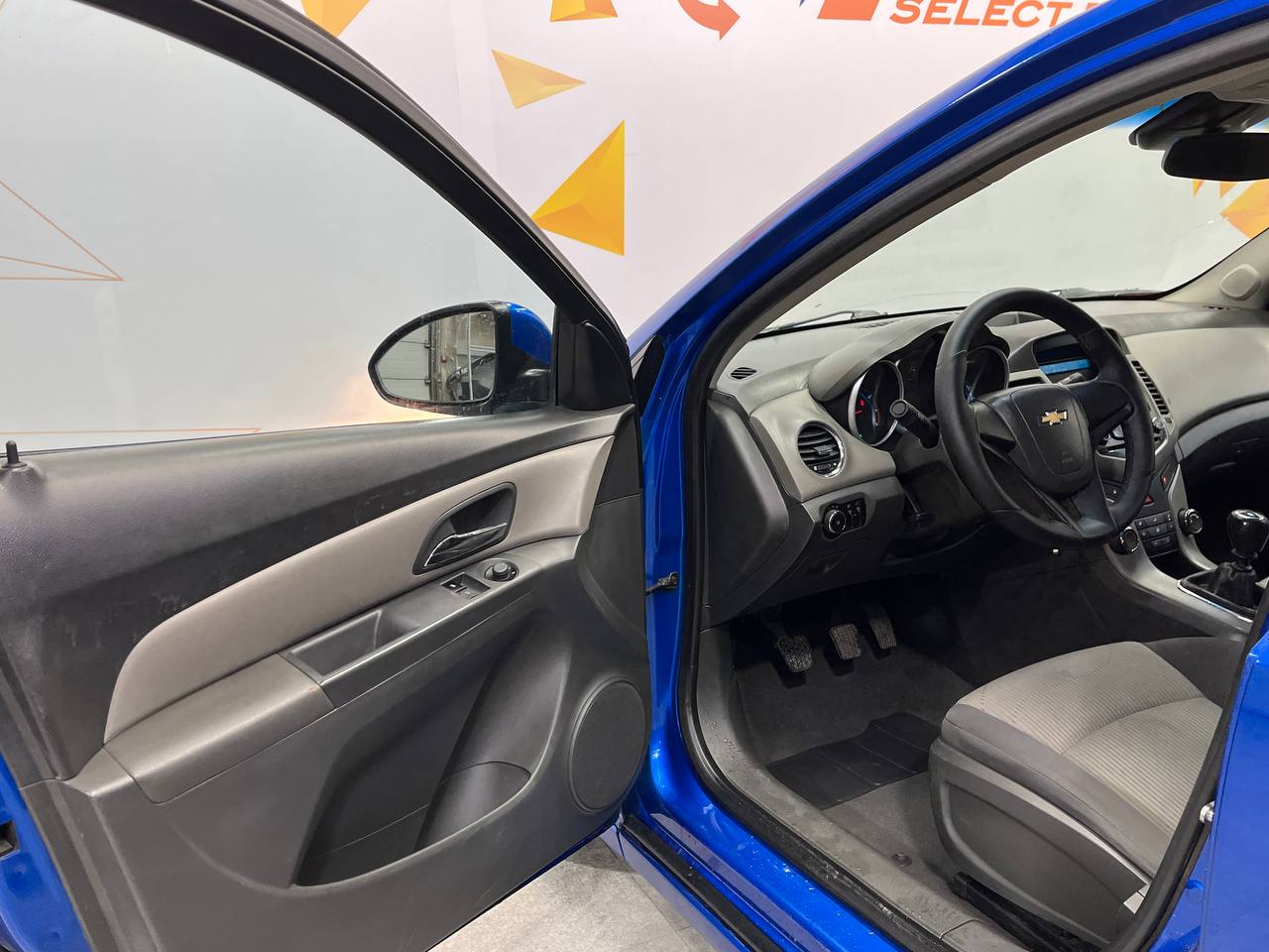 CHEVROLET CRUZE