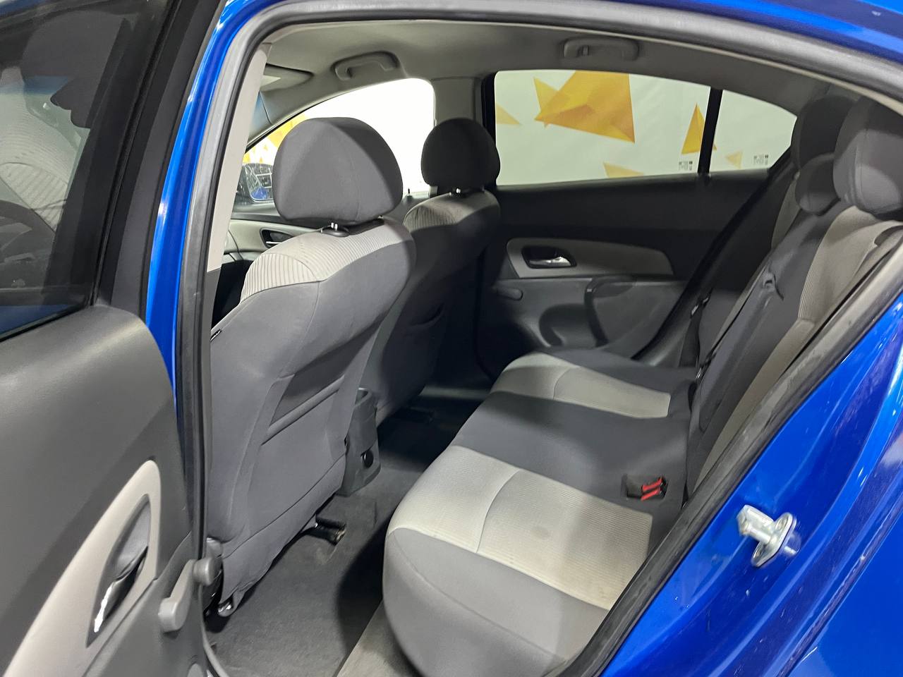 CHEVROLET CRUZE