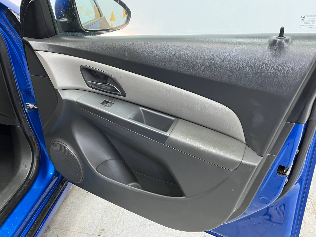 CHEVROLET CRUZE