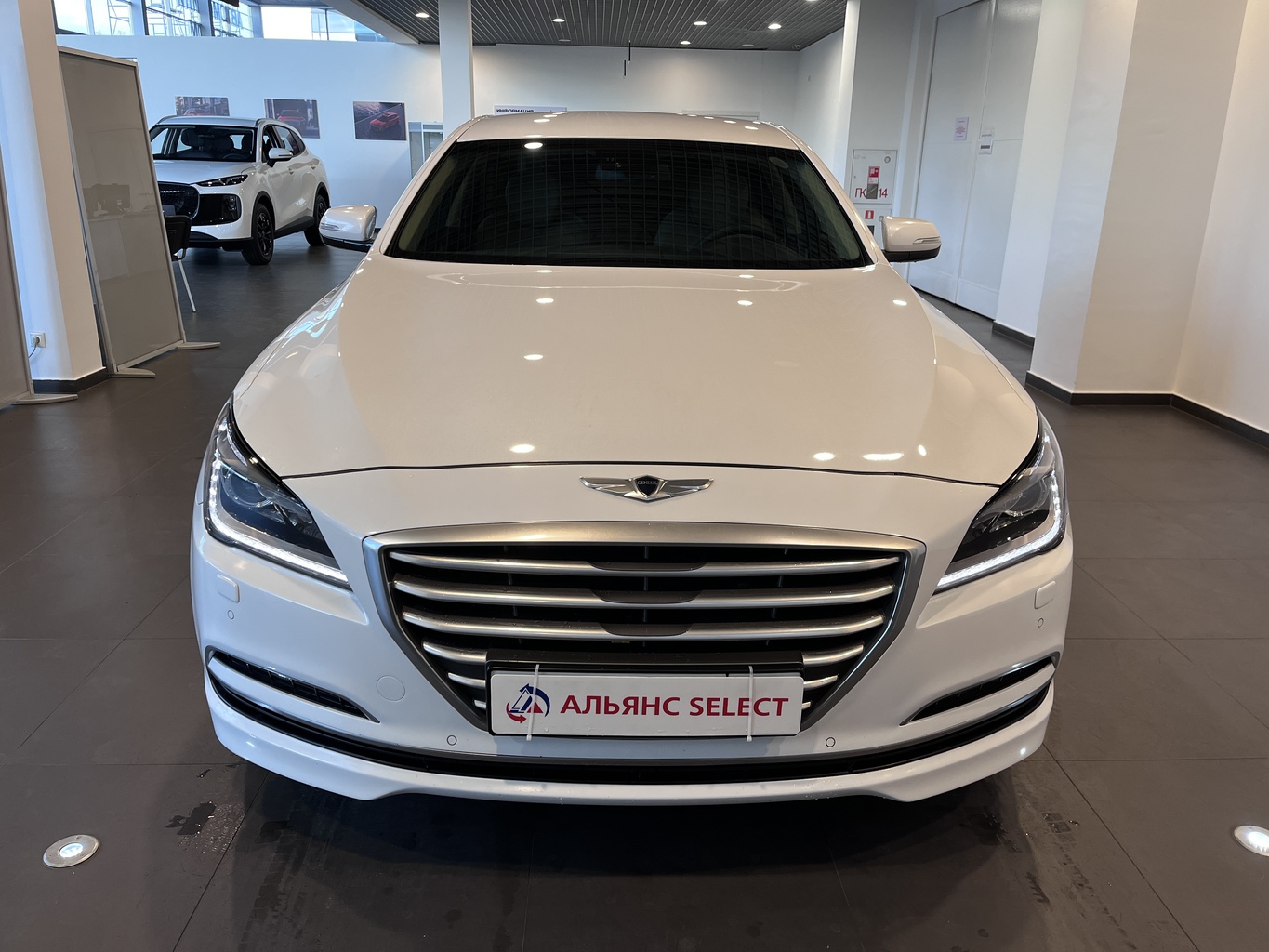 HYUNDAI GENESIS