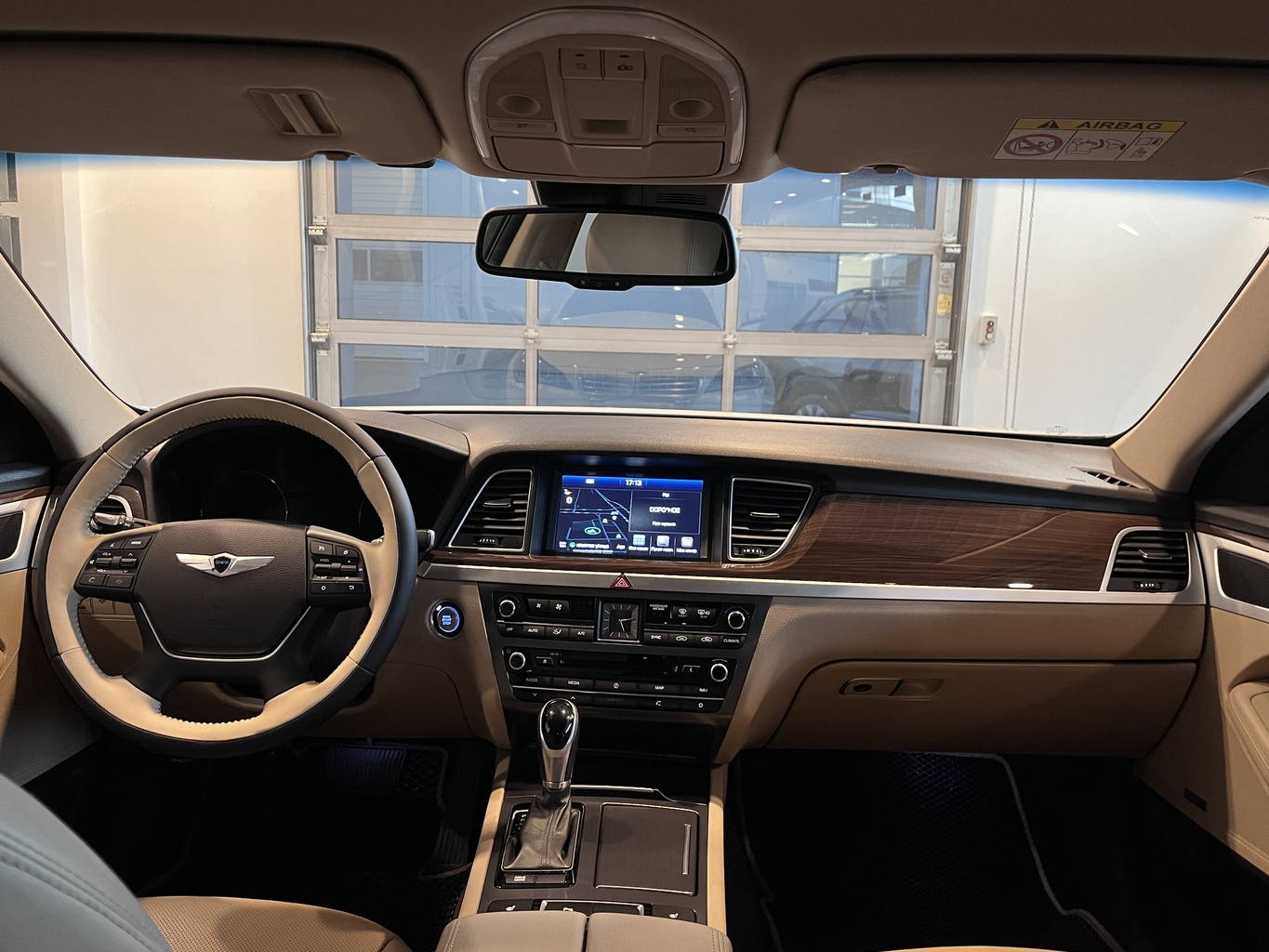 HYUNDAI GENESIS