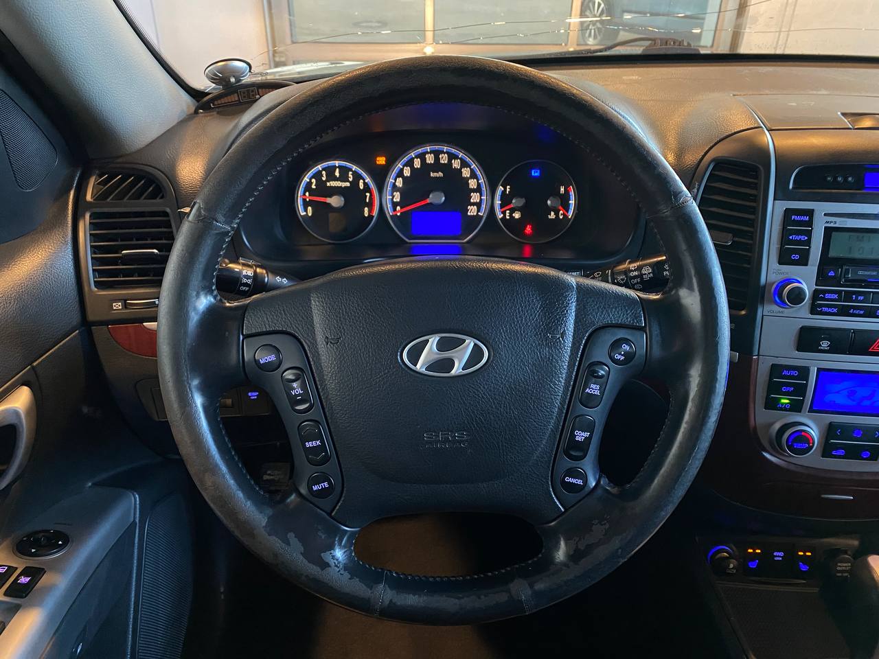 HYUNDAI SANTA FE