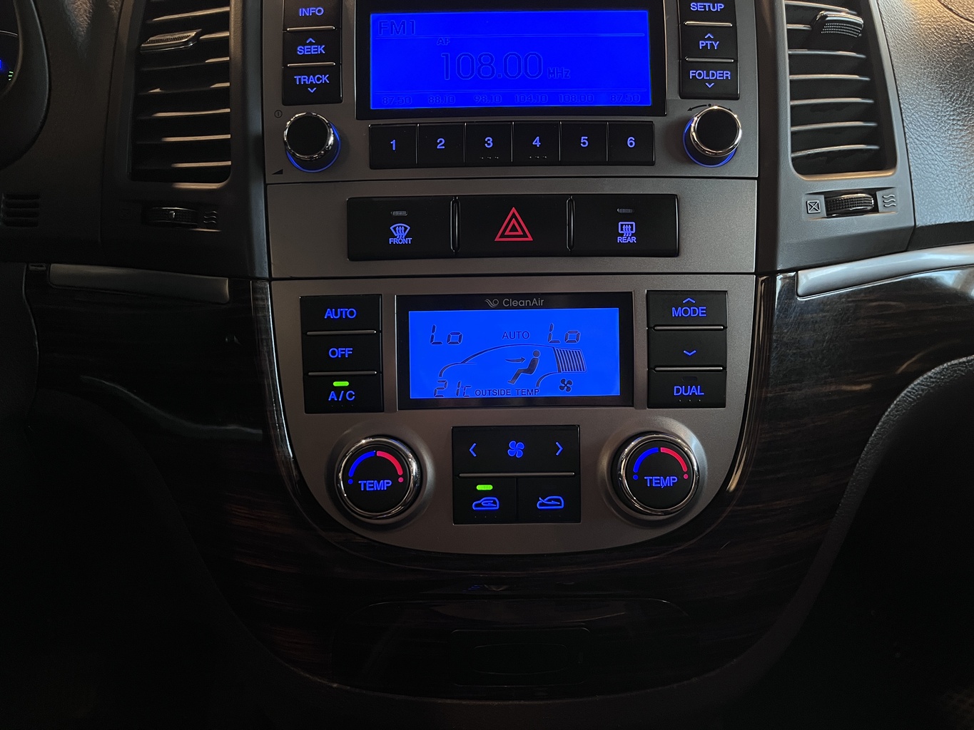 HYUNDAI SANTA FE