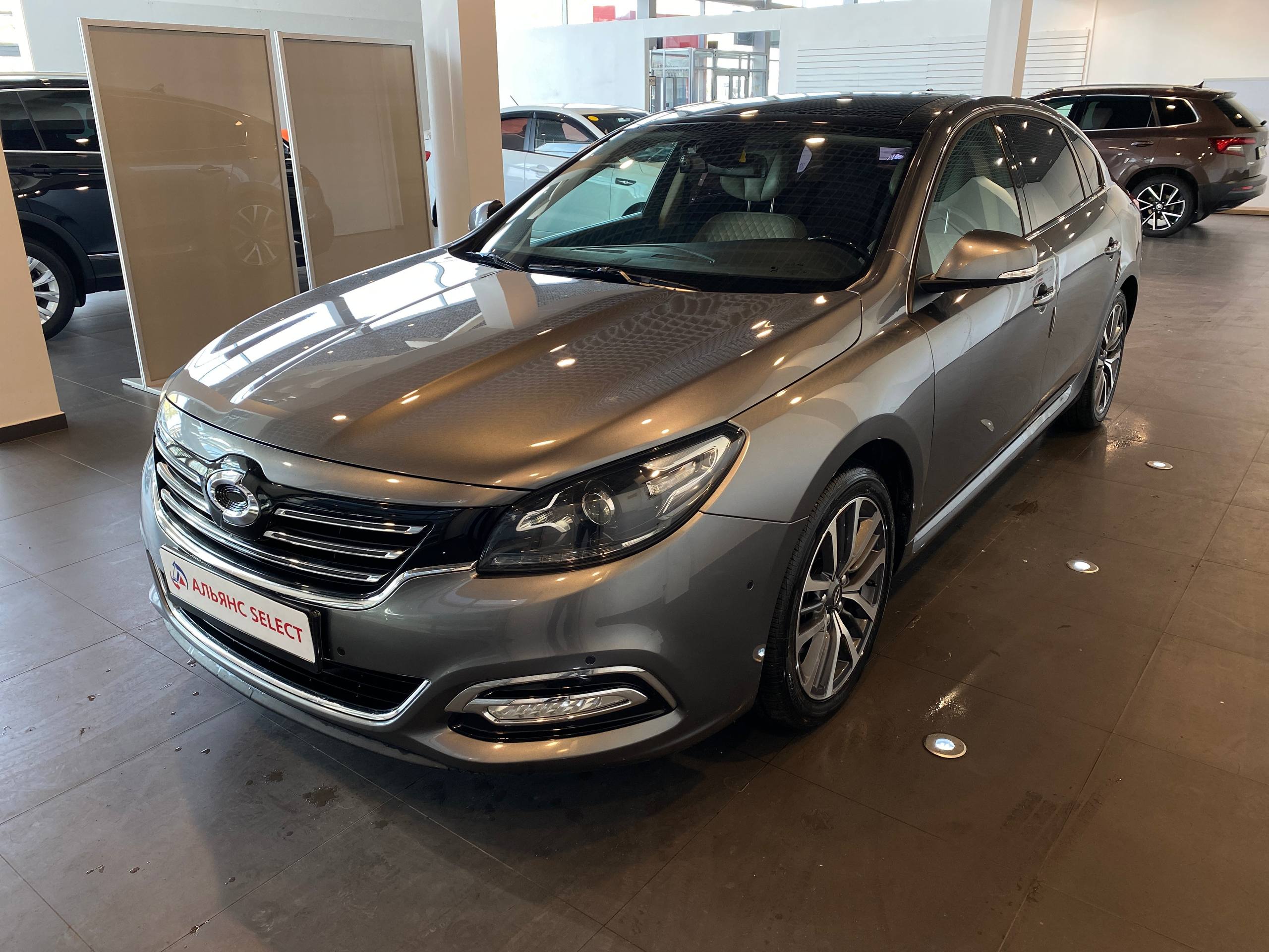 RENAULT SM7