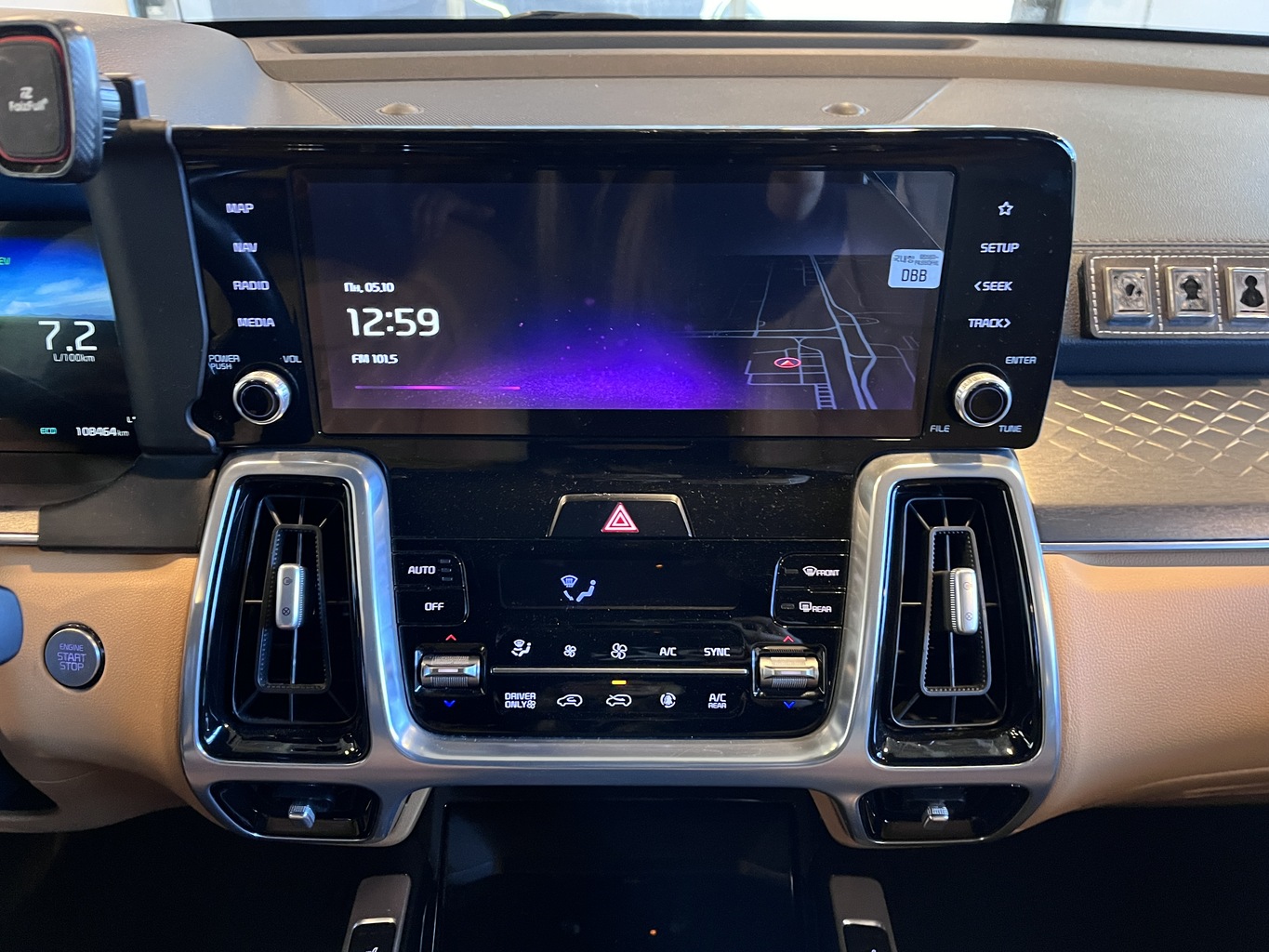 KIA SORENTO