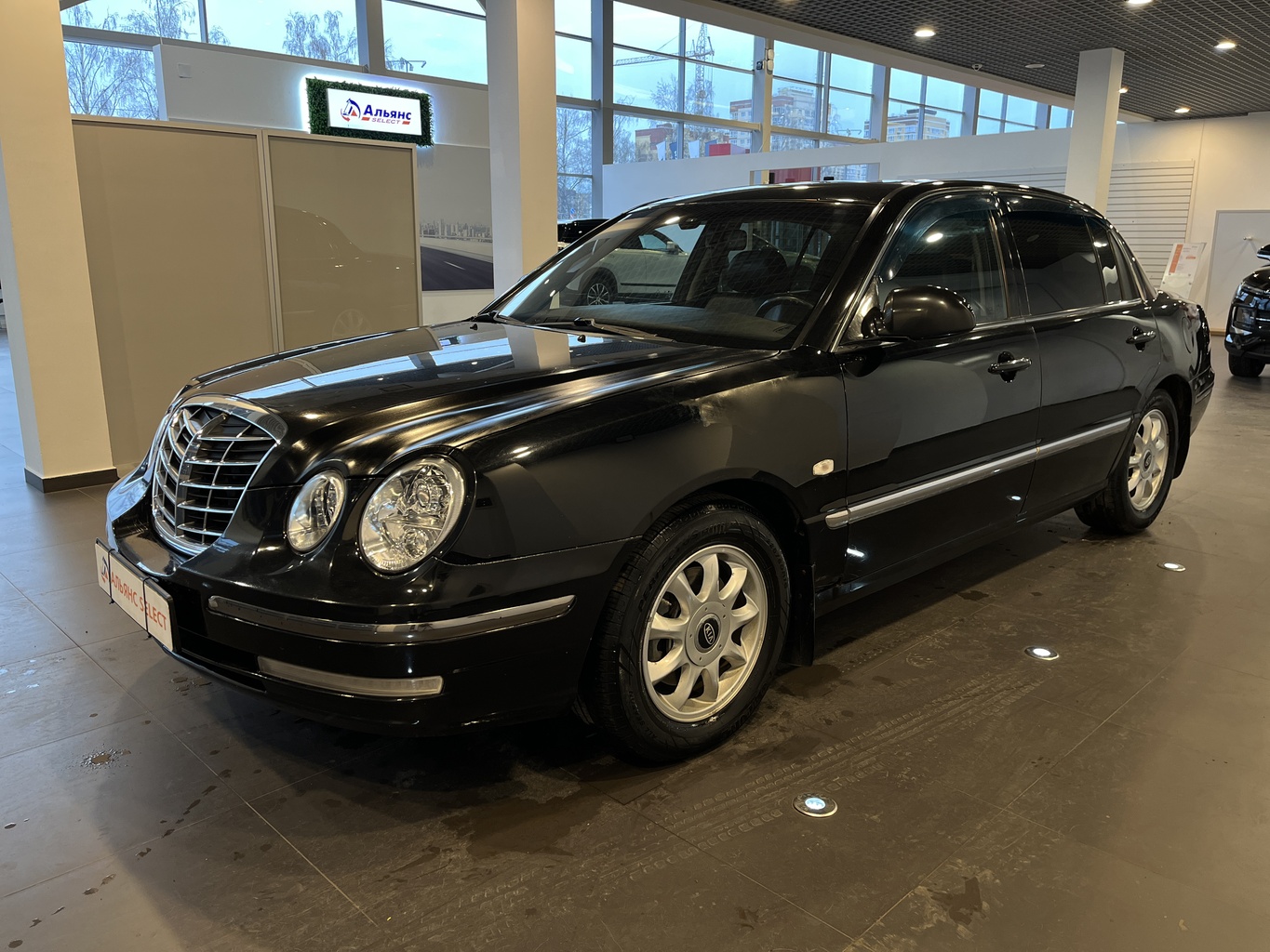 KIA OPIRUS
