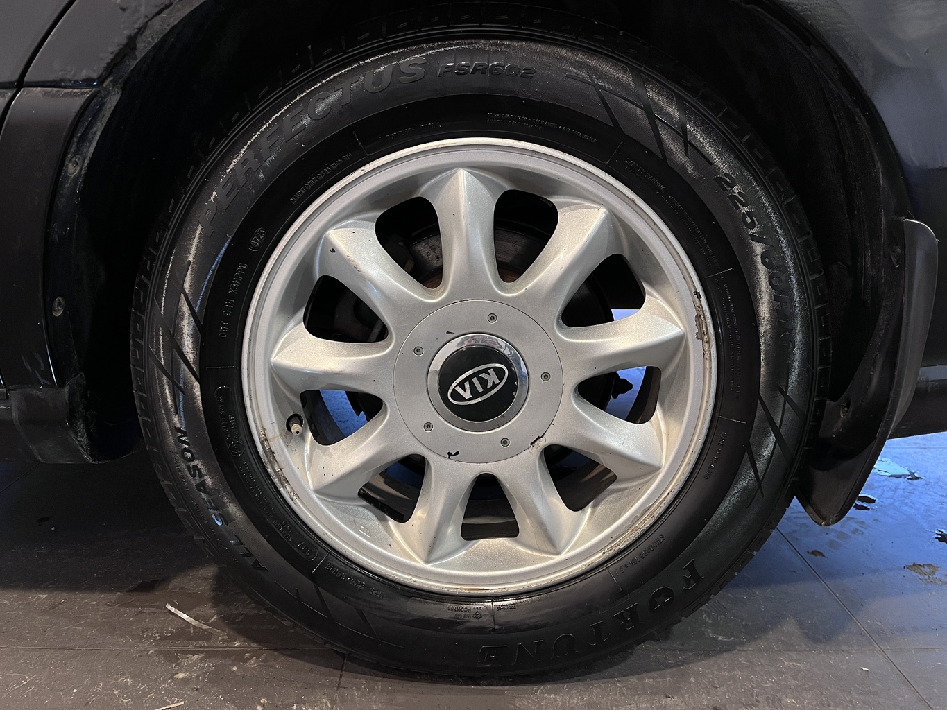 KIA OPIRUS