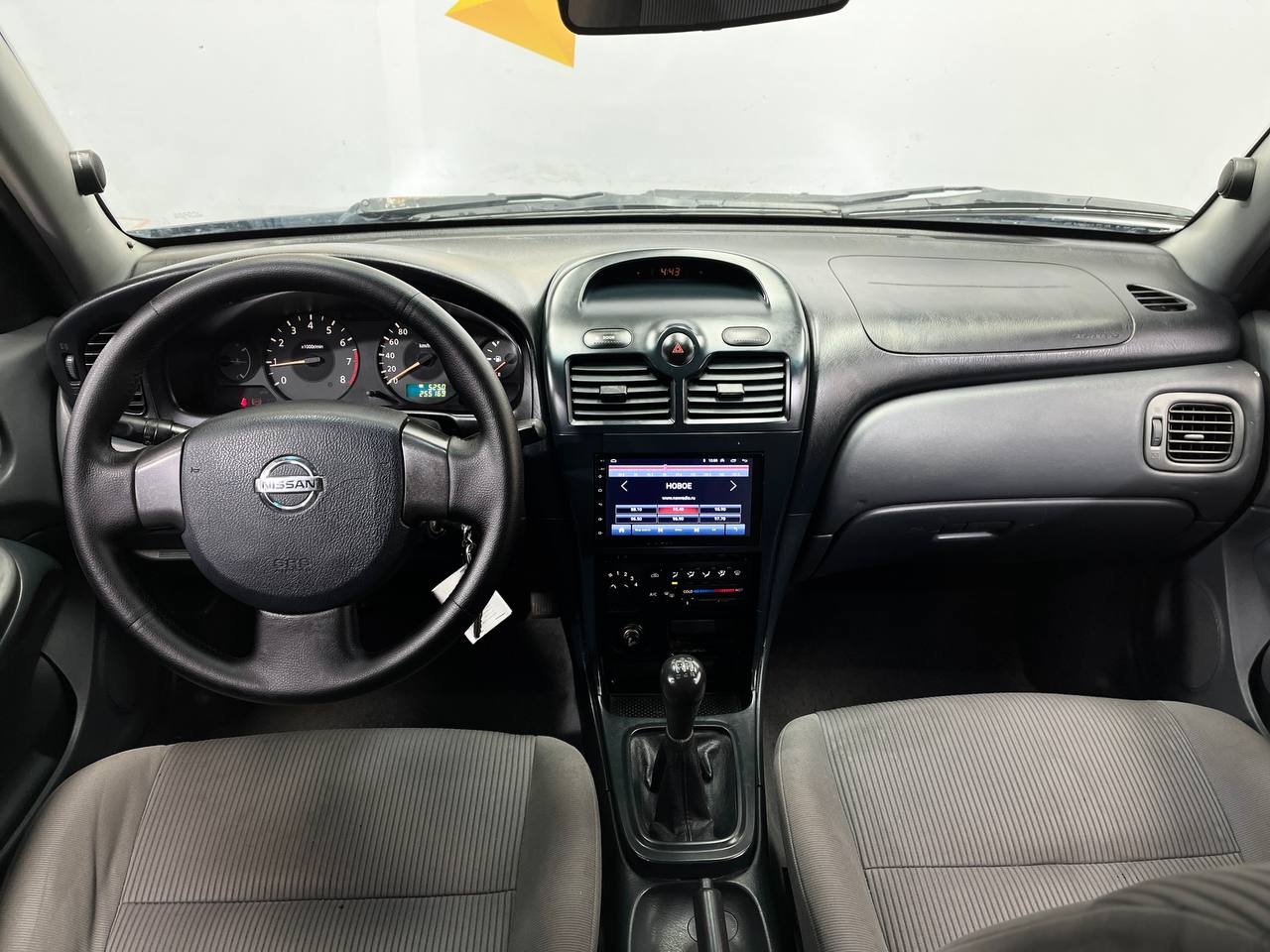 NISSAN ALMERA