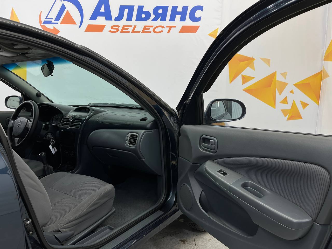 NISSAN ALMERA