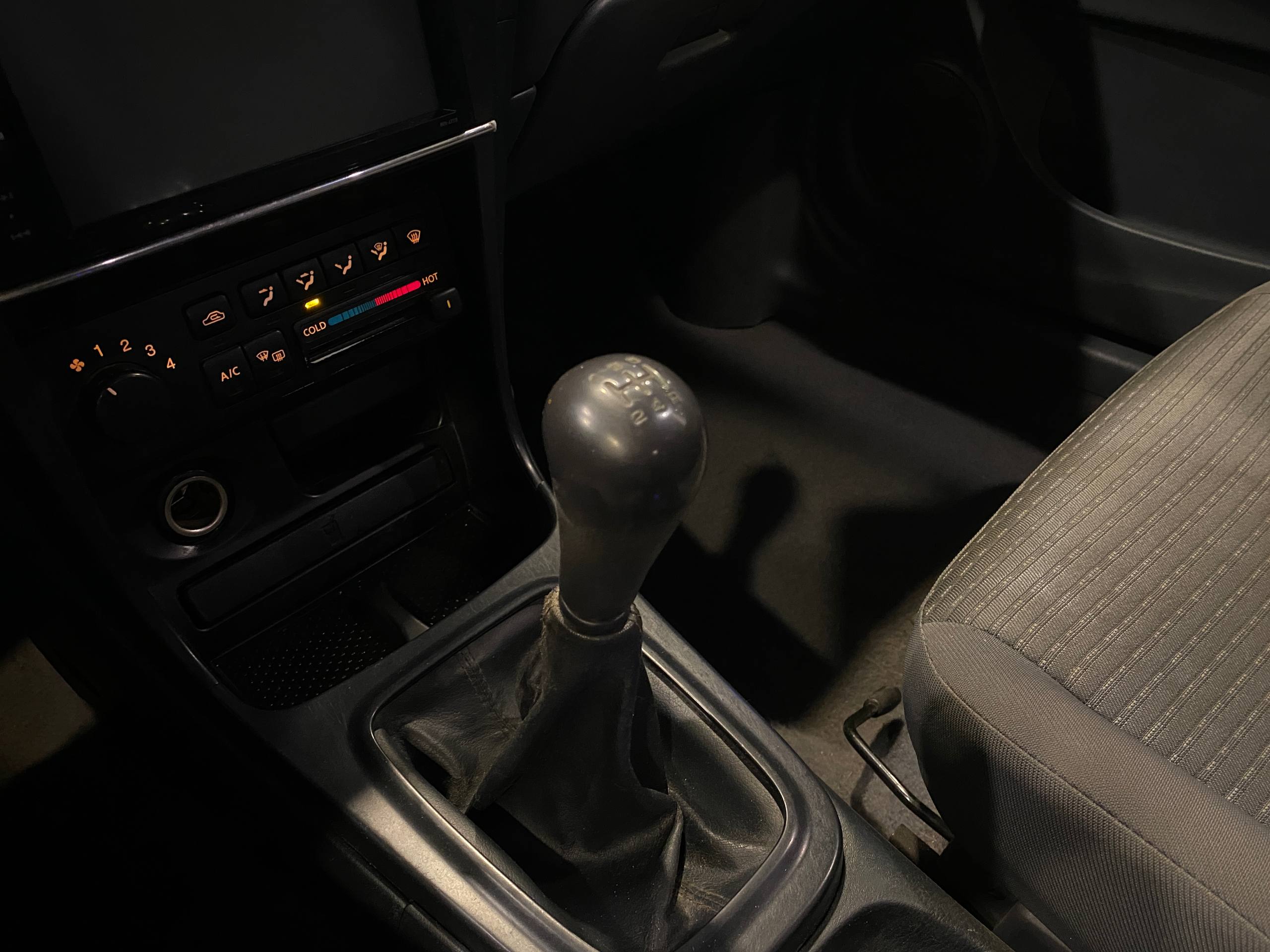 NISSAN ALMERA CLASSIC