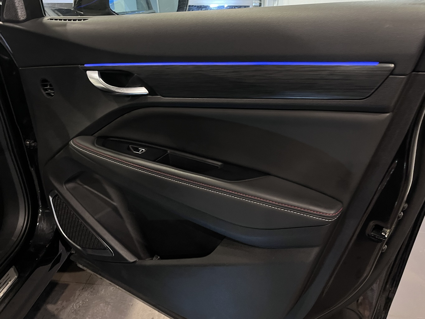 GEELY TUGELLA (FY11)