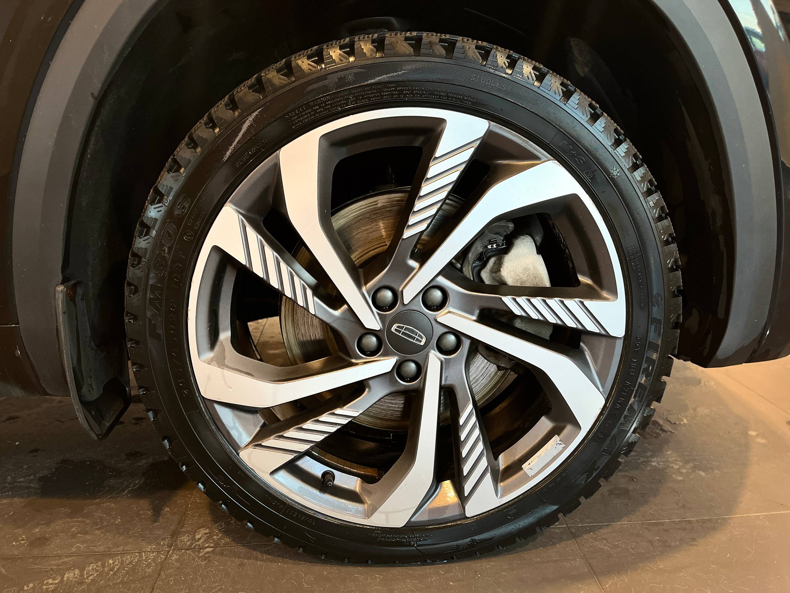 GEELY MONJARO (KX11)