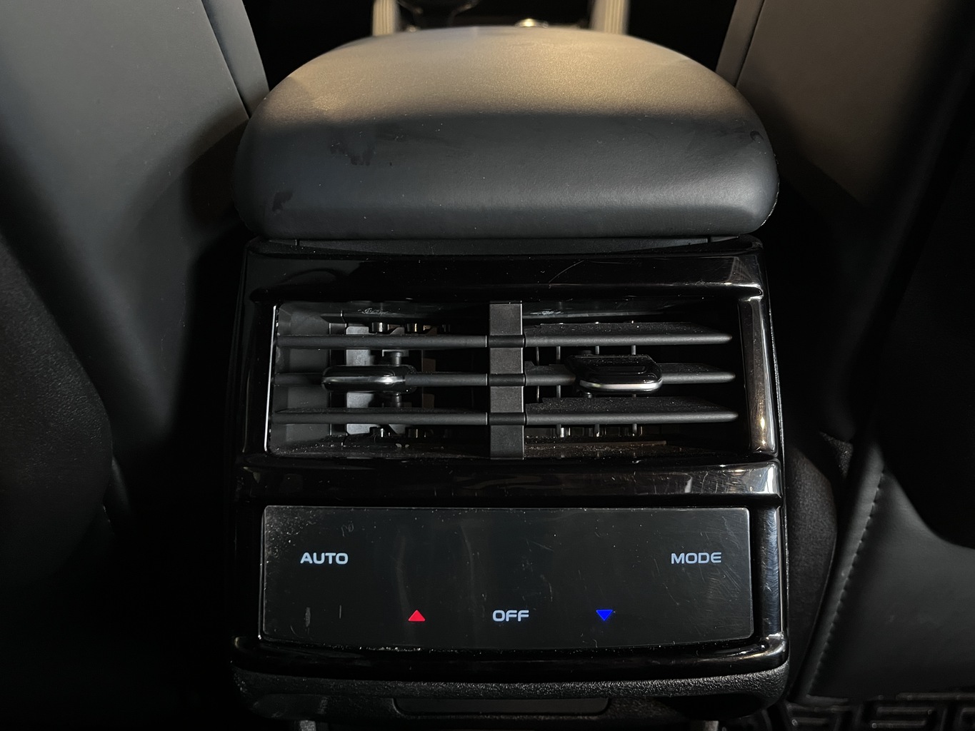 GEELY MONJARO (KX11)