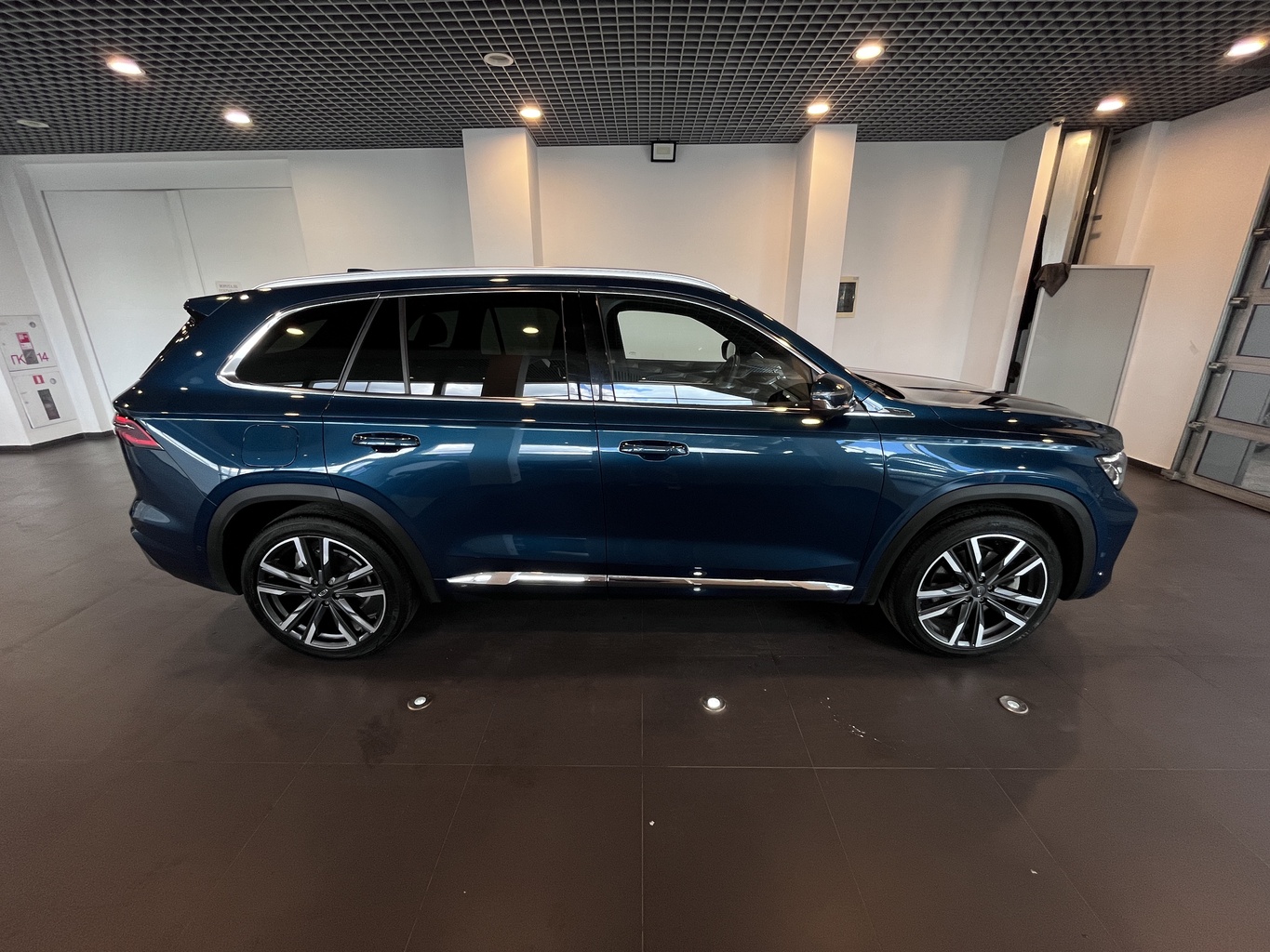 GEELY MONJARO (KX11)