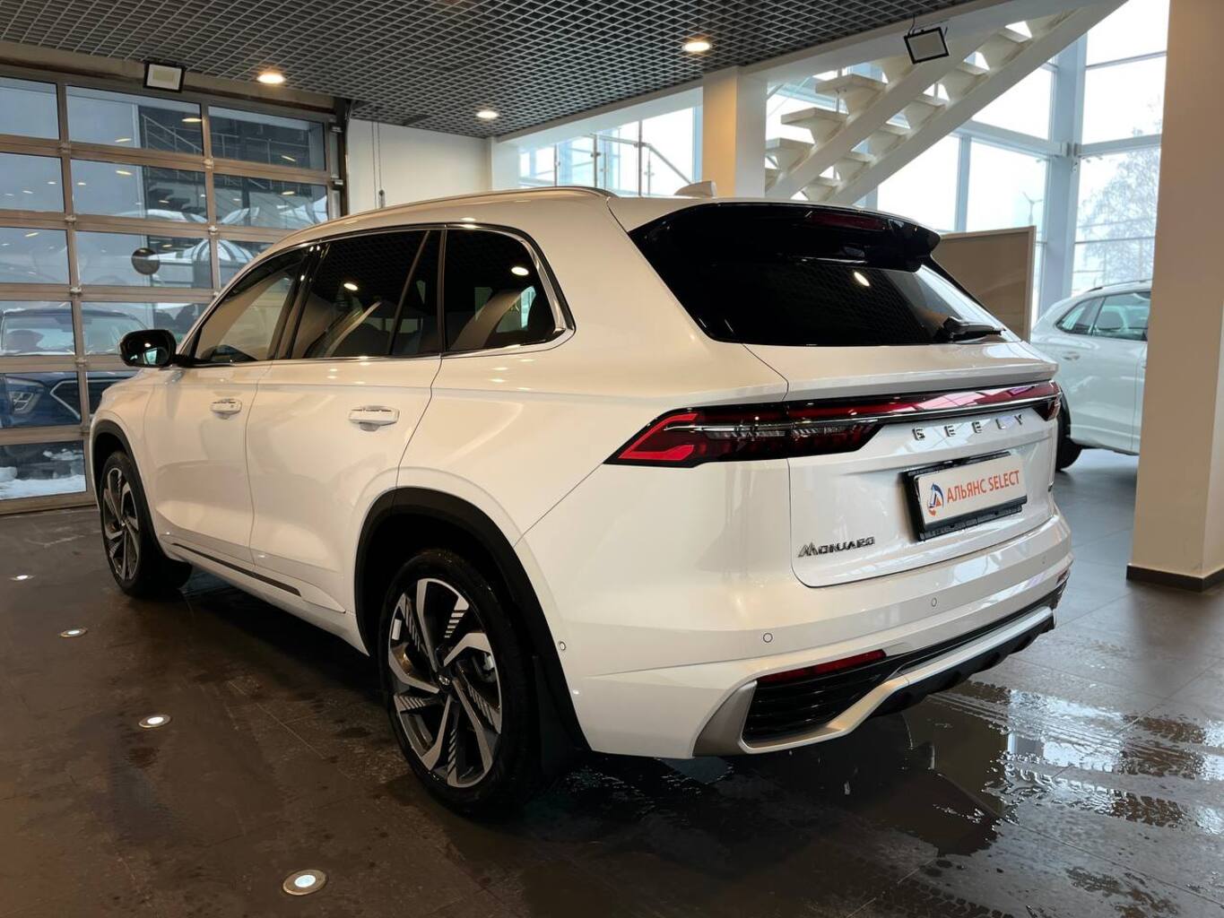 GEELY MONJARO (KX11)