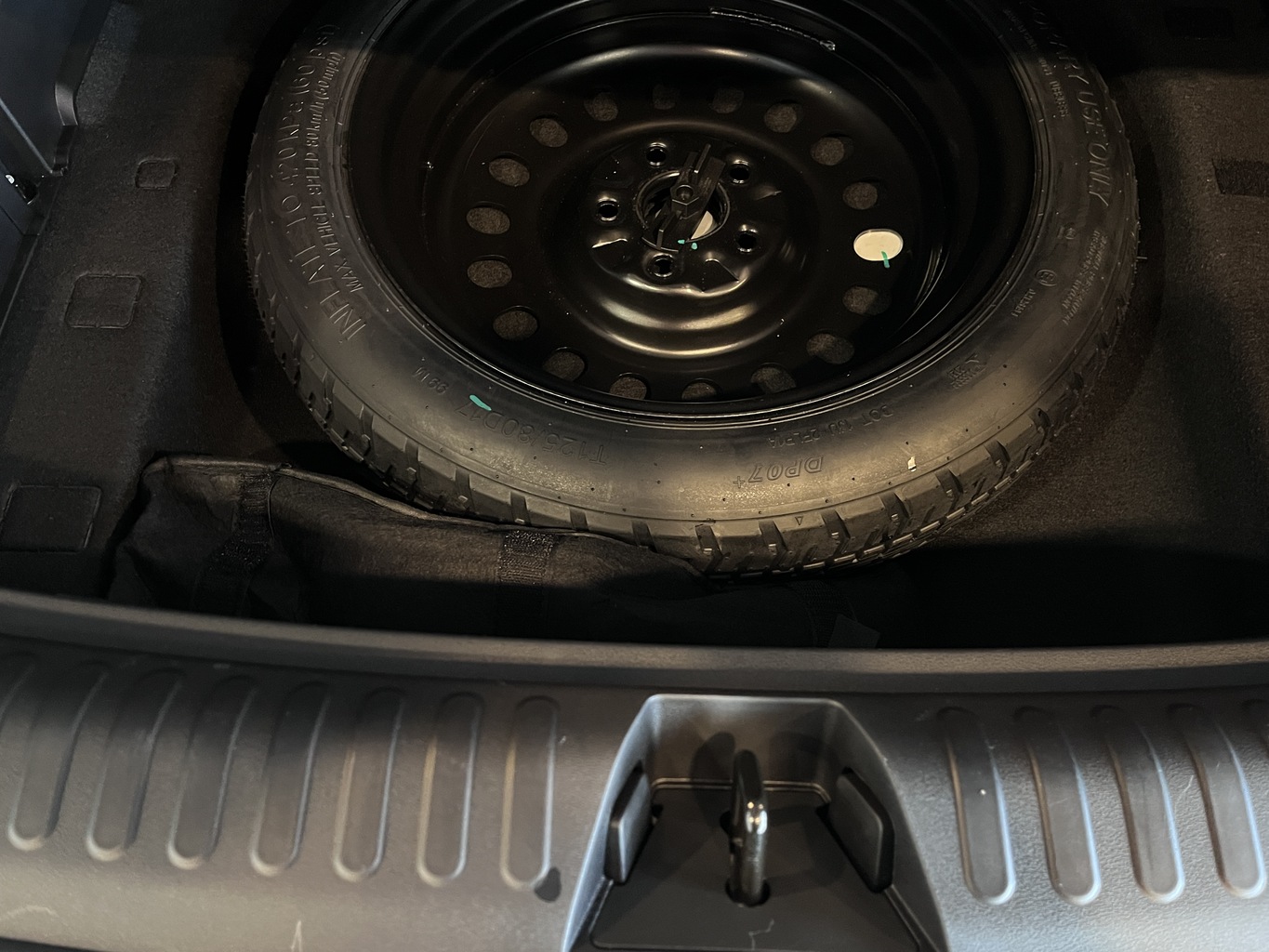 GEELY CITYRAY (G426)