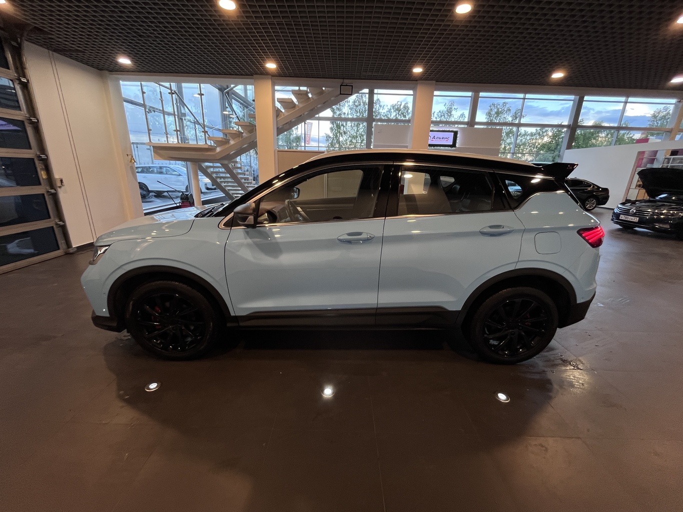 GEELY COOLRAY