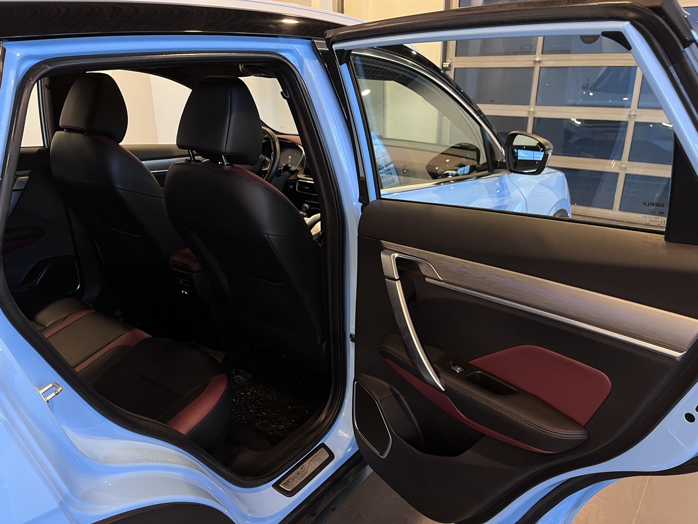 GEELY COOLRAY