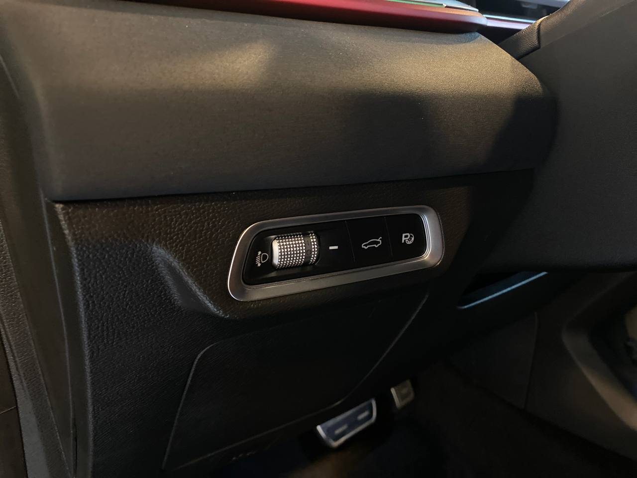 GEELY COOLRAY (SX11 A3)