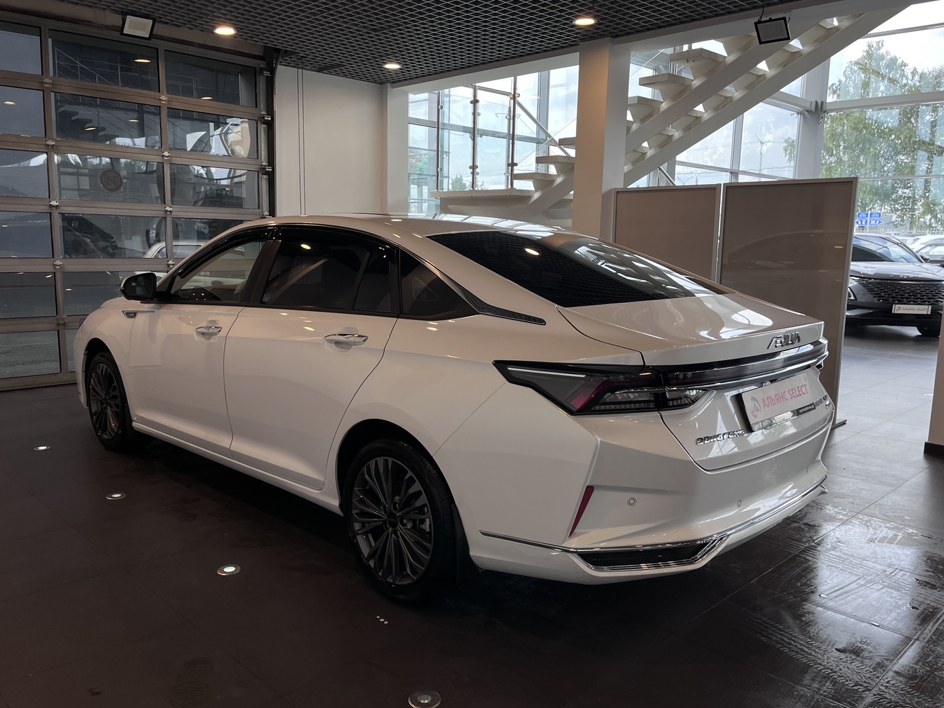 DONGFENG SHINE MAX