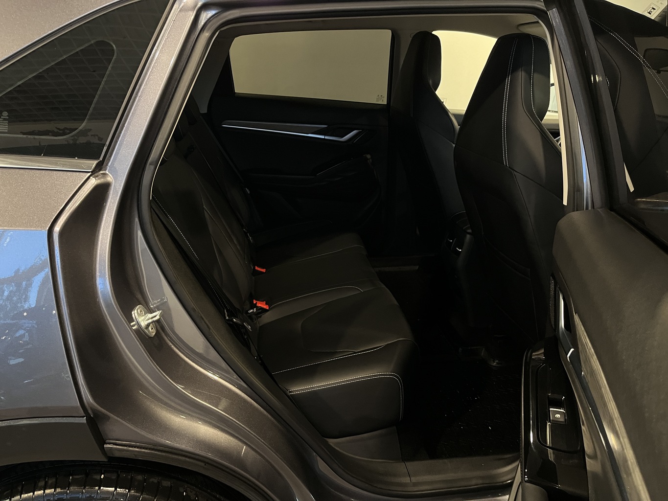 JAC JS6