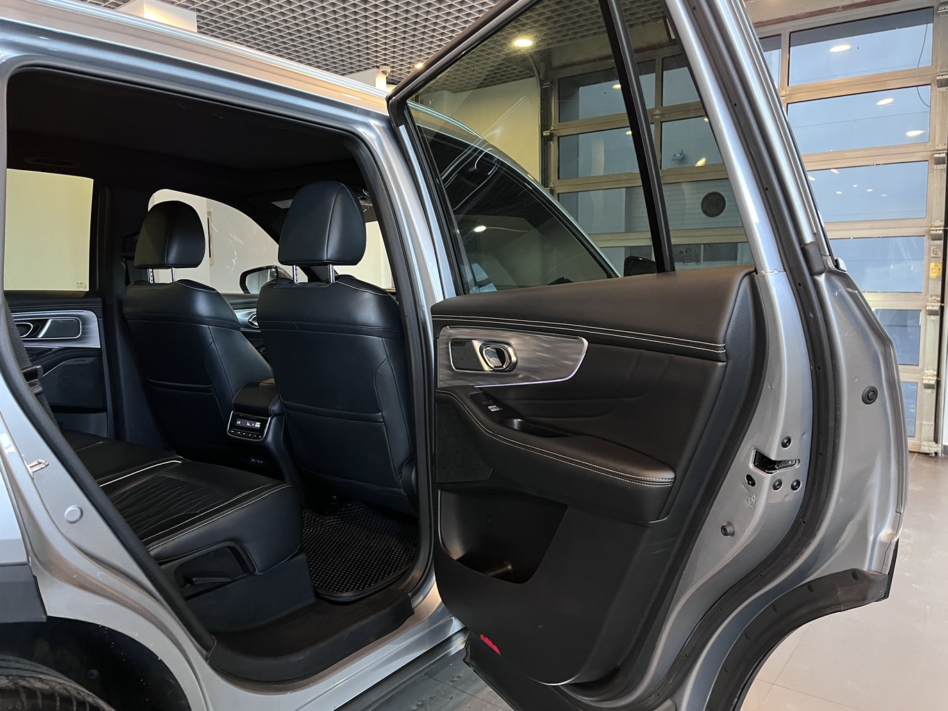 GAC GS8