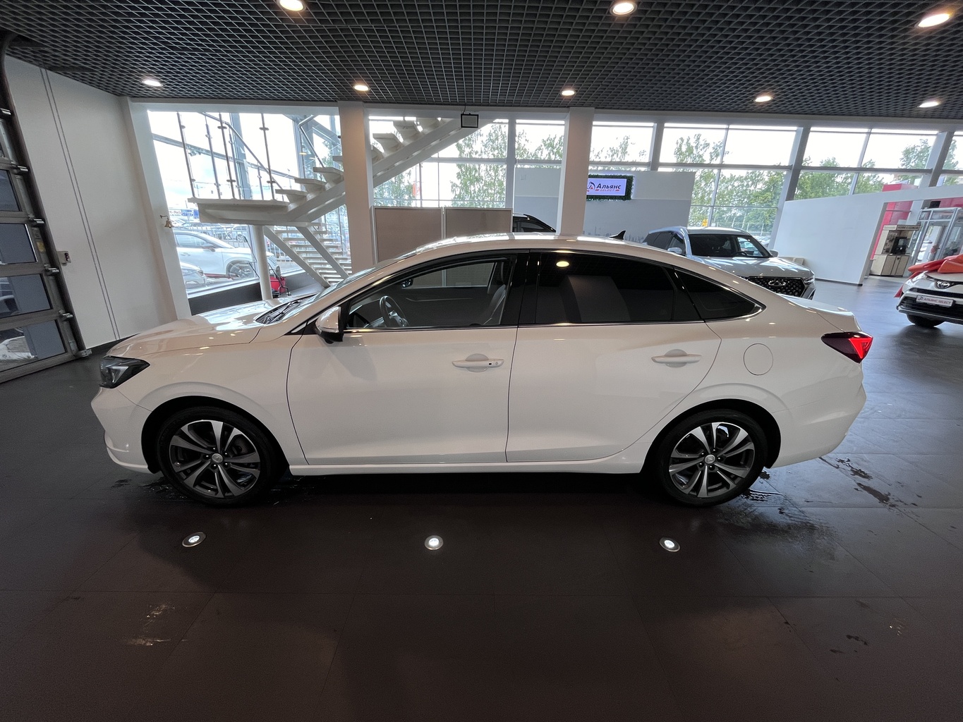 CHANGAN EADO PLUS