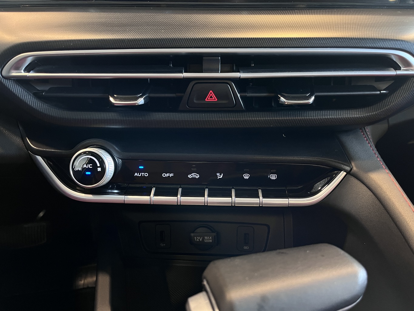 CHANGAN EADO PLUS