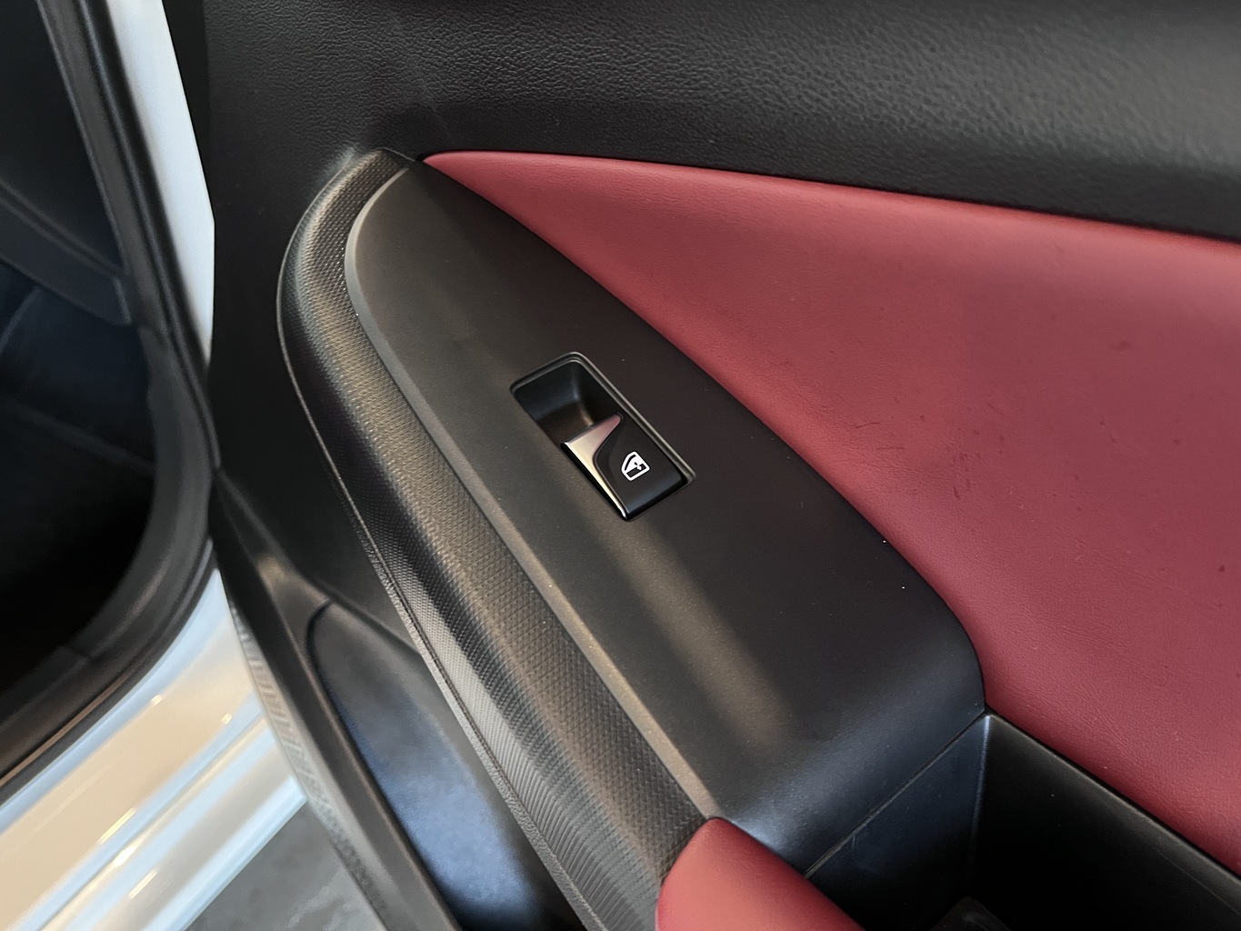 CHANGAN EADO PLUS