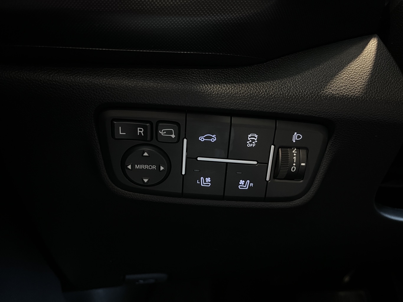 CHANGAN EADO PLUS