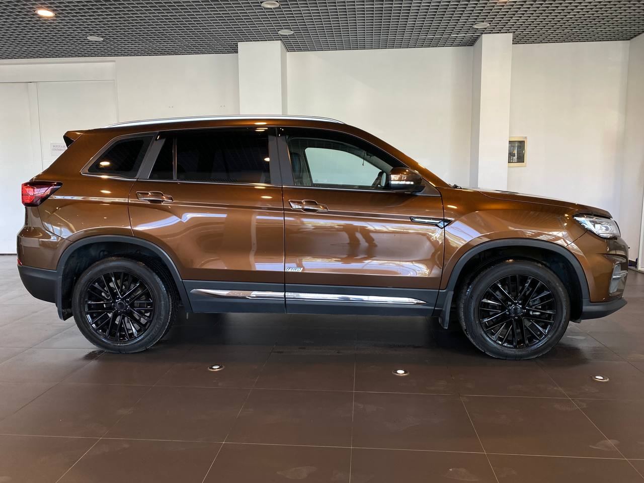 CHANGAN CS75