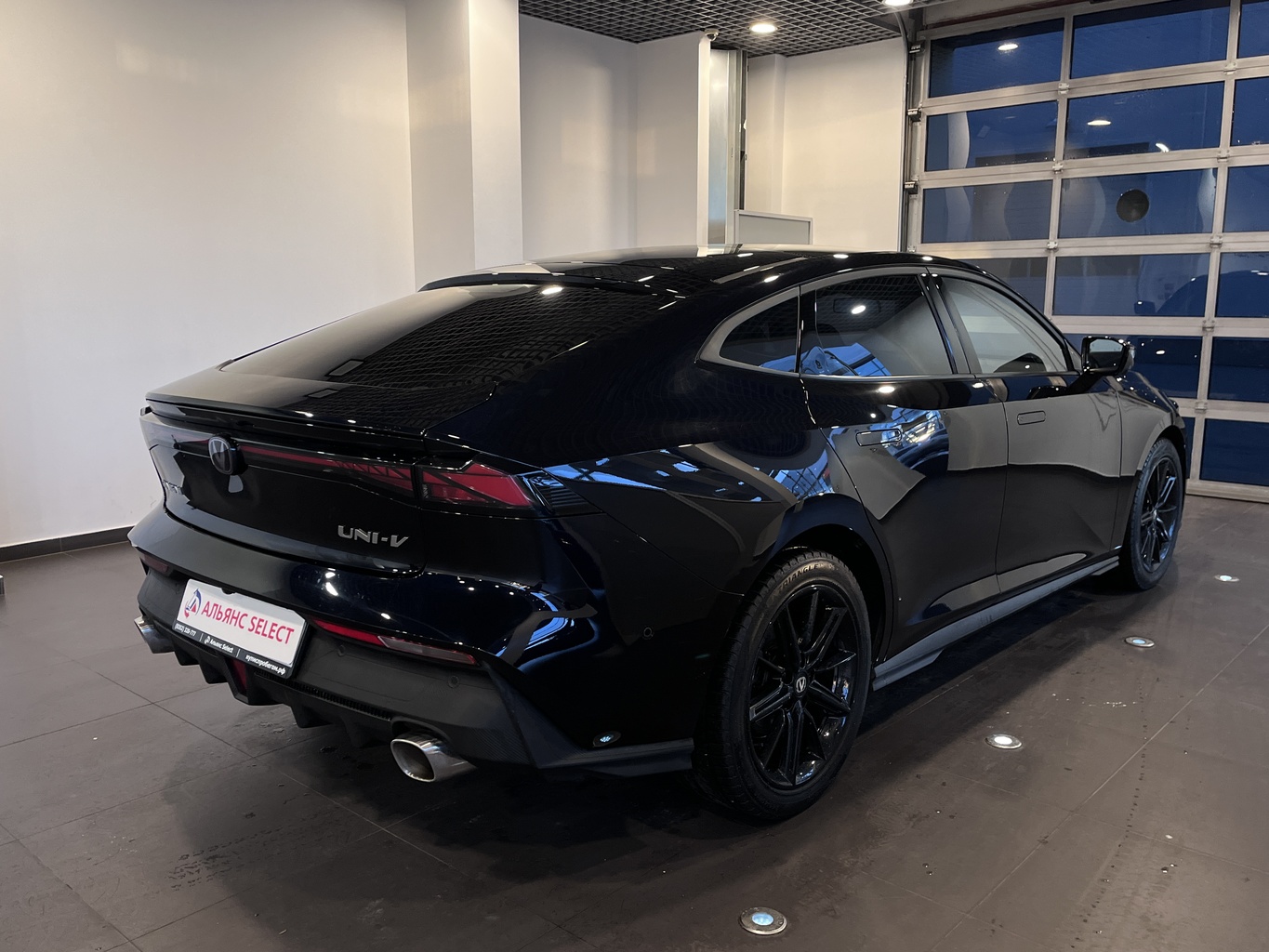 CHANGAN UNI-V