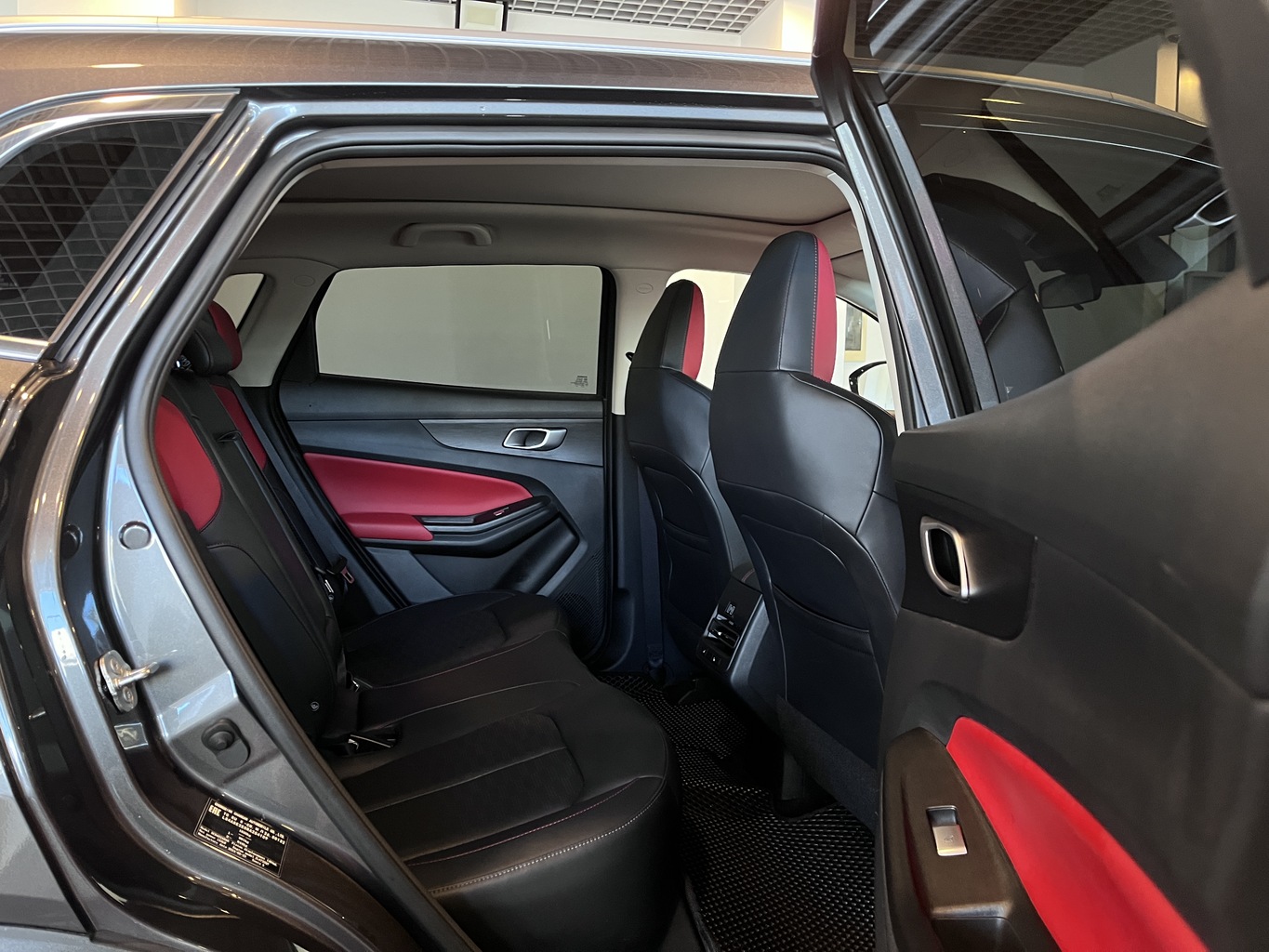 CHANGAN UNI-S