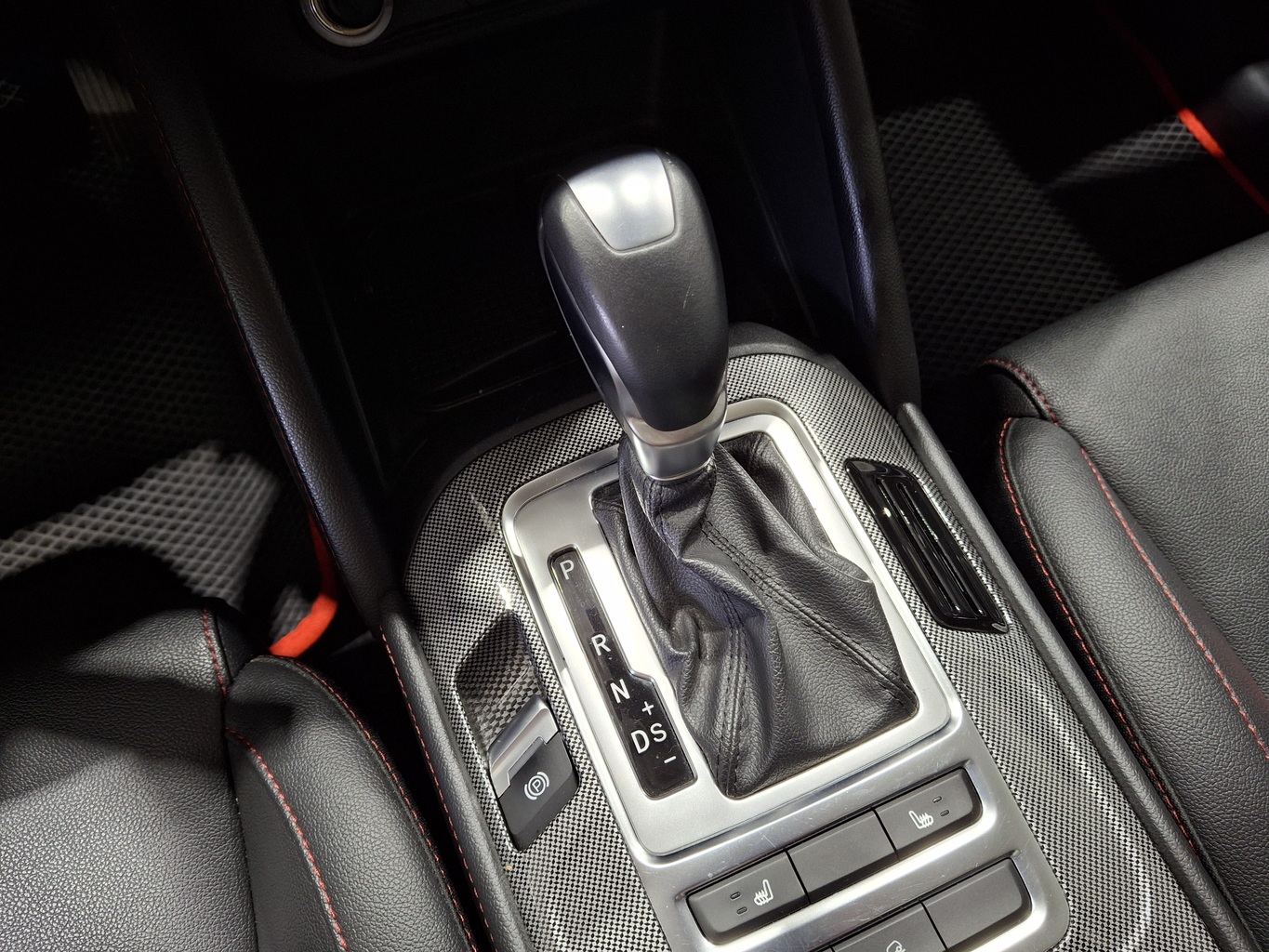 CHANGAN CS55