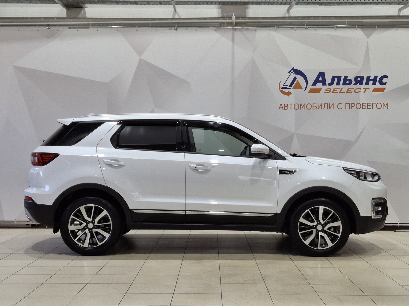 CHANGAN CS55