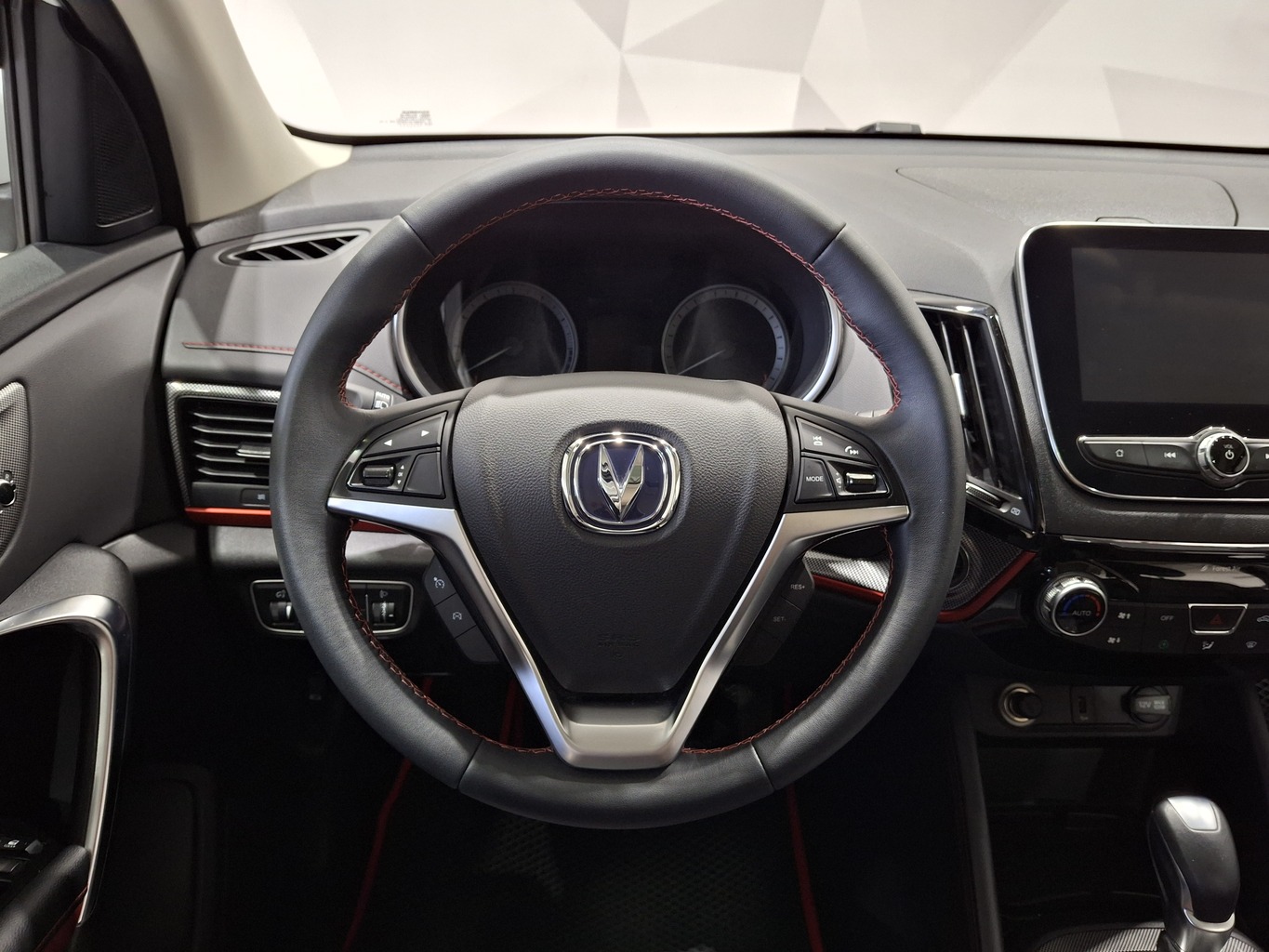 CHANGAN CS55