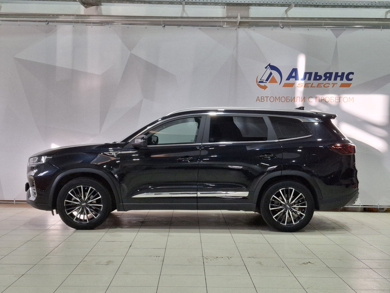 CHERY TIGGO 8